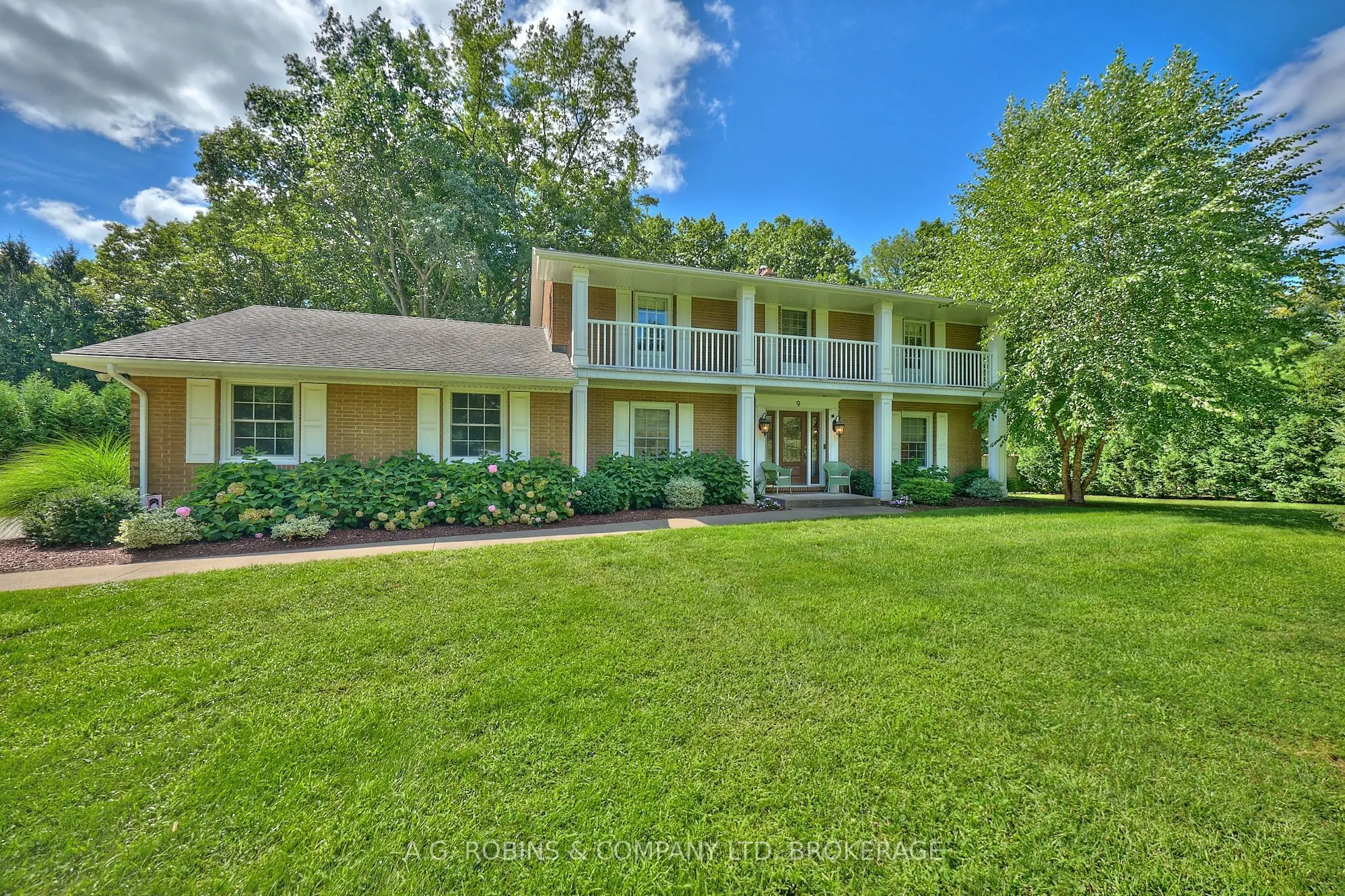 9 Terrace Heights Court