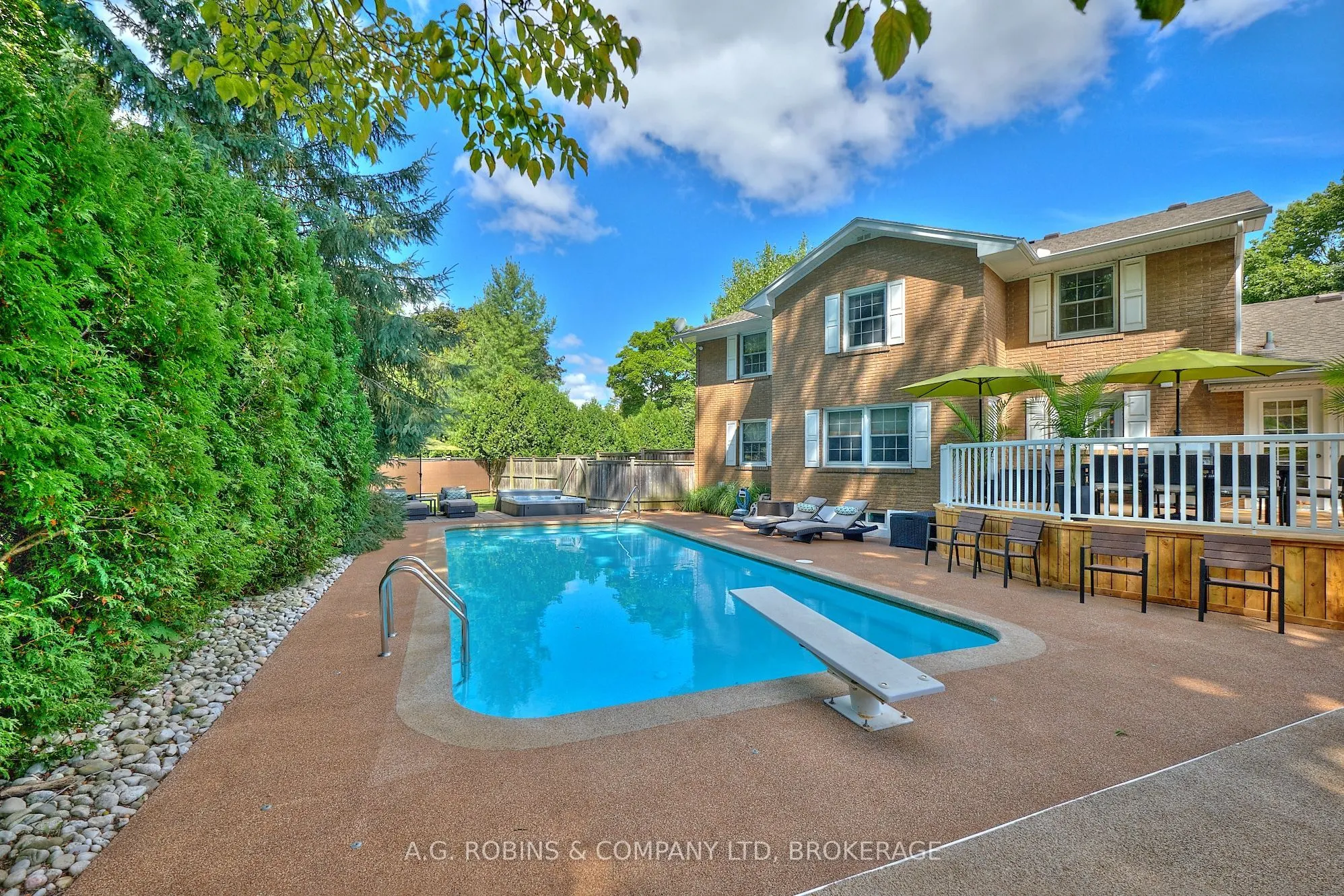 9 Terrace Heights Court