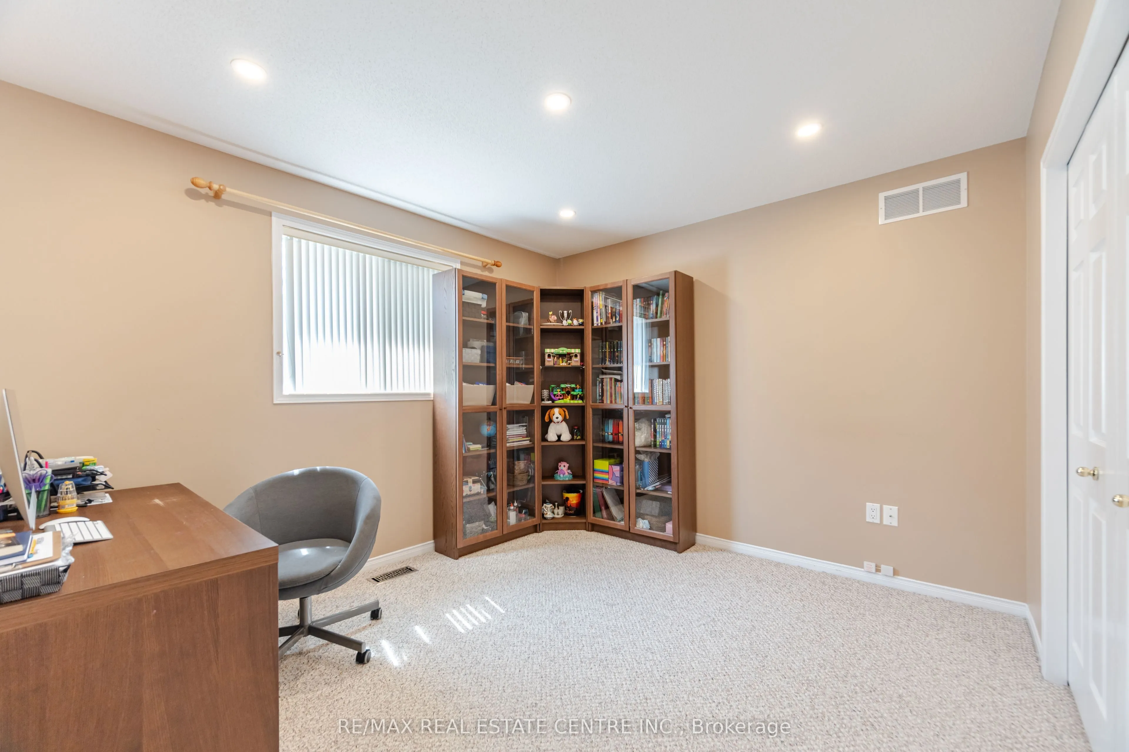 35 Pantano Drive