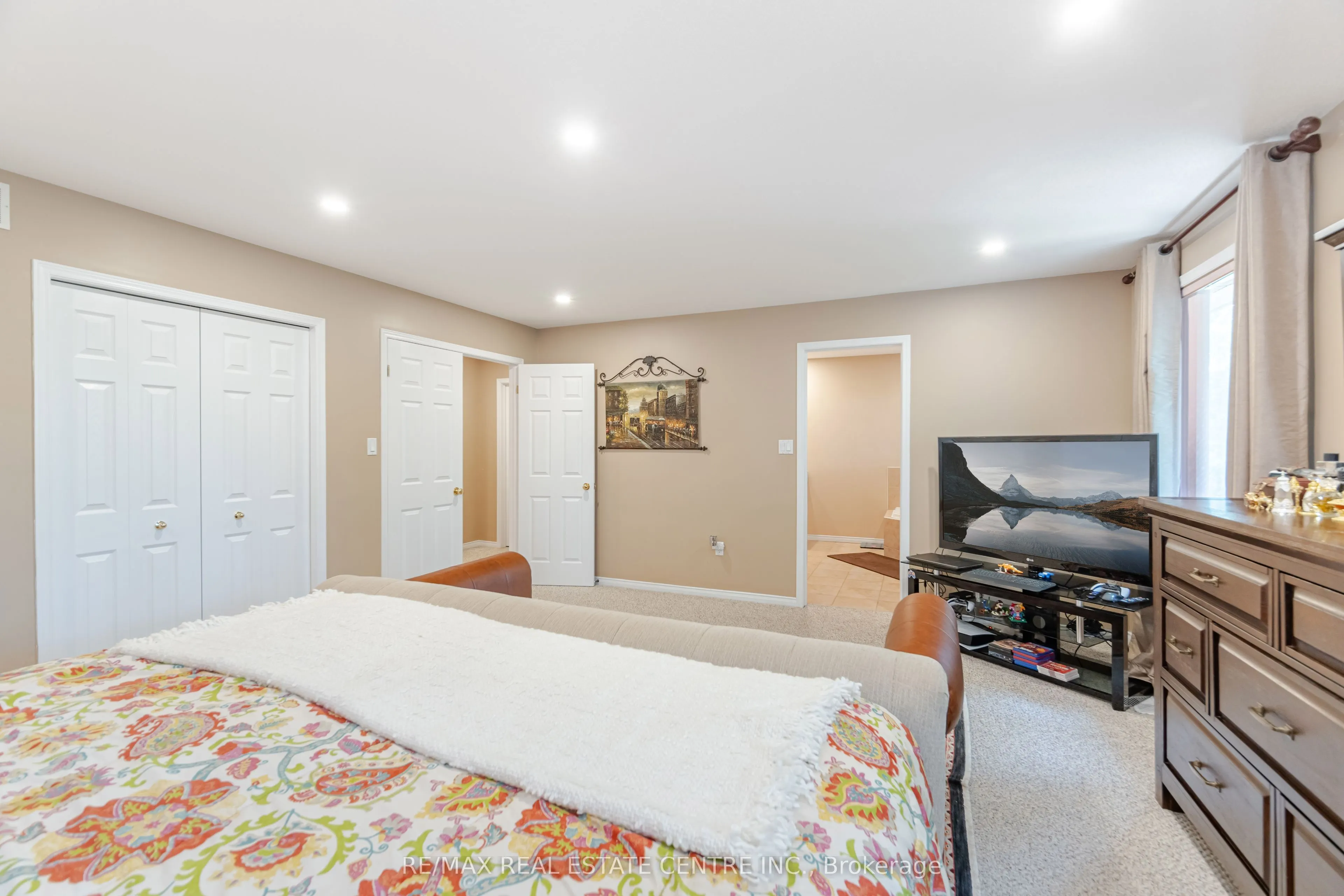 35 Pantano Drive