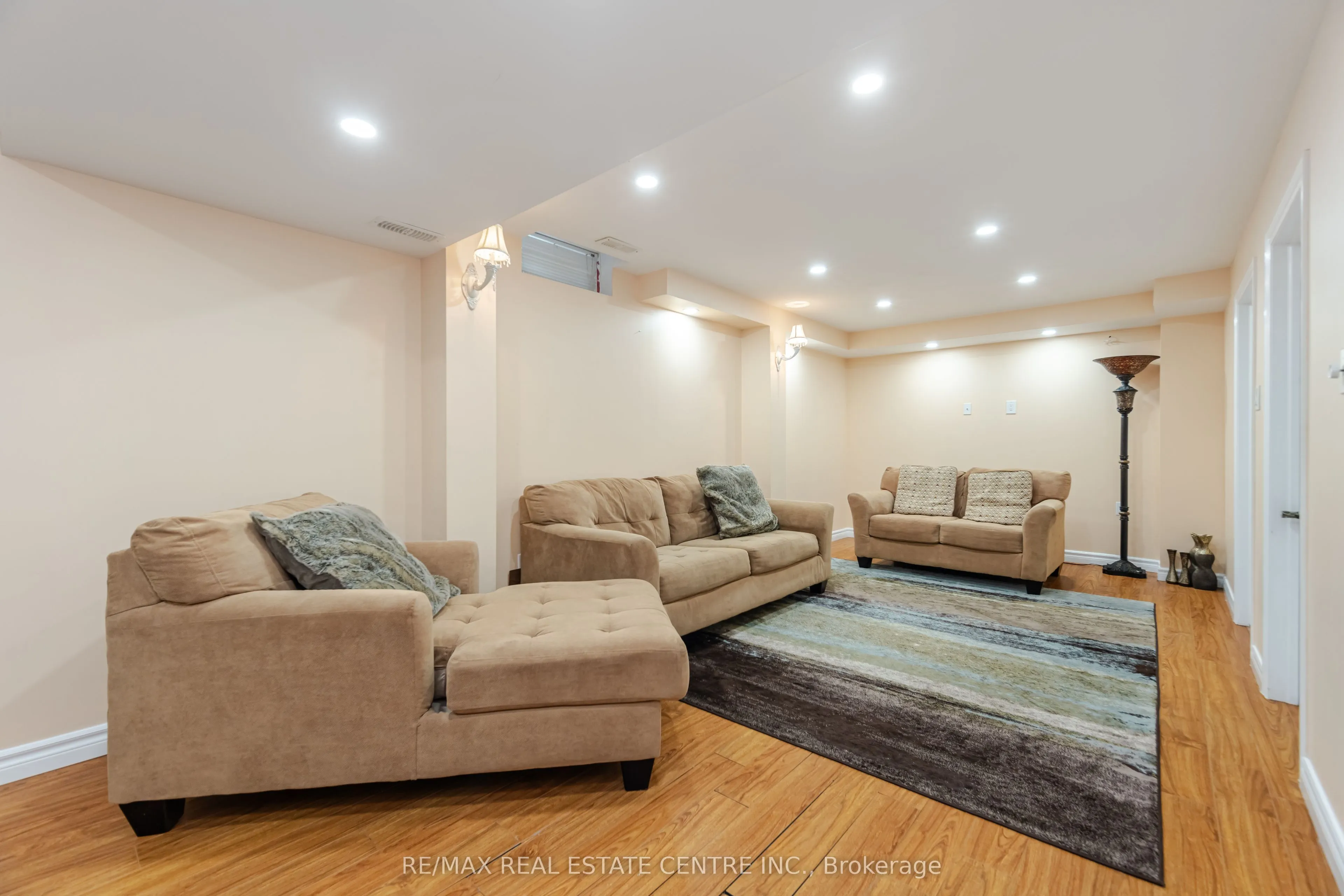 35 Pantano Drive