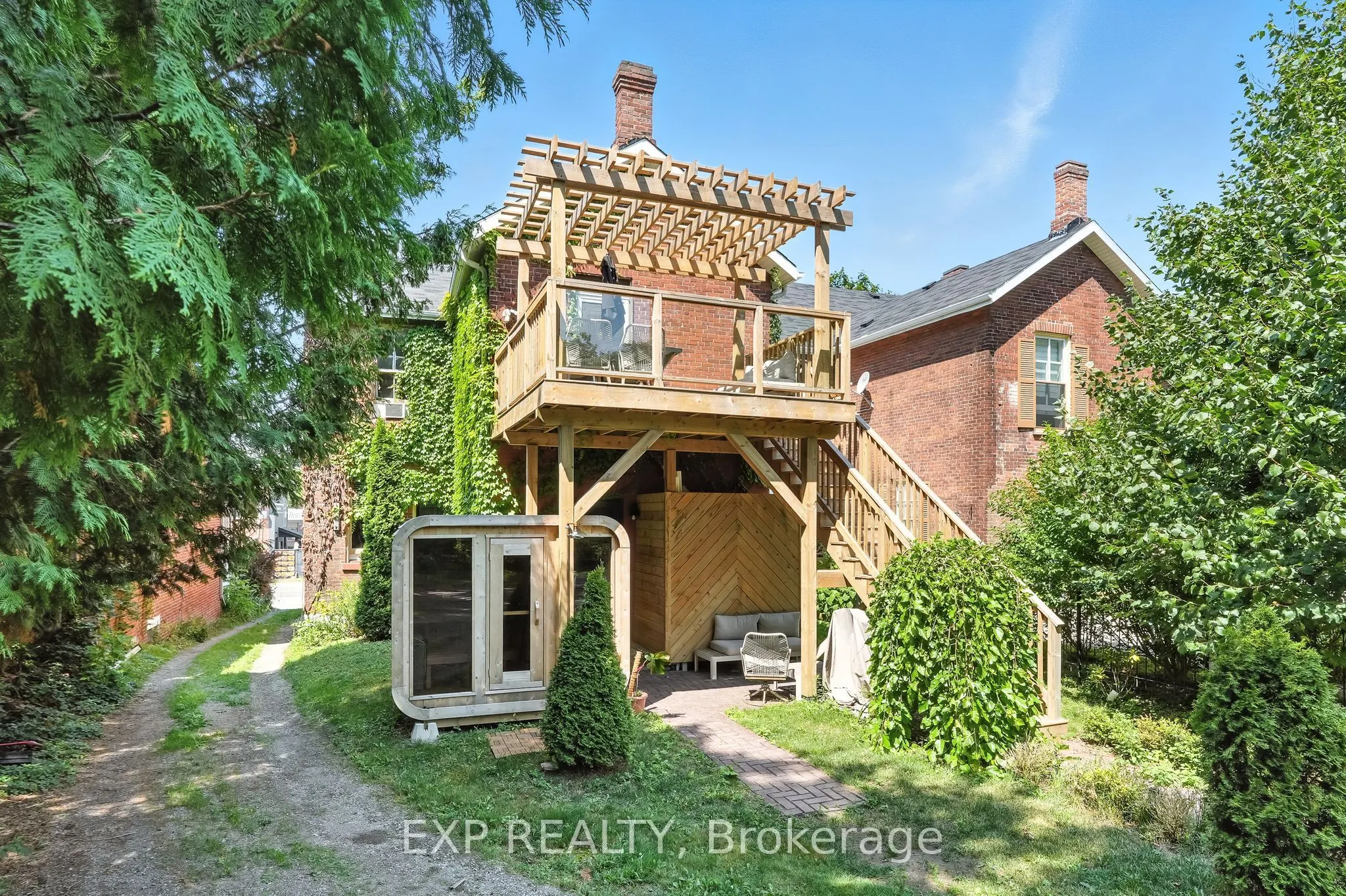 91 Mill Street N, #B