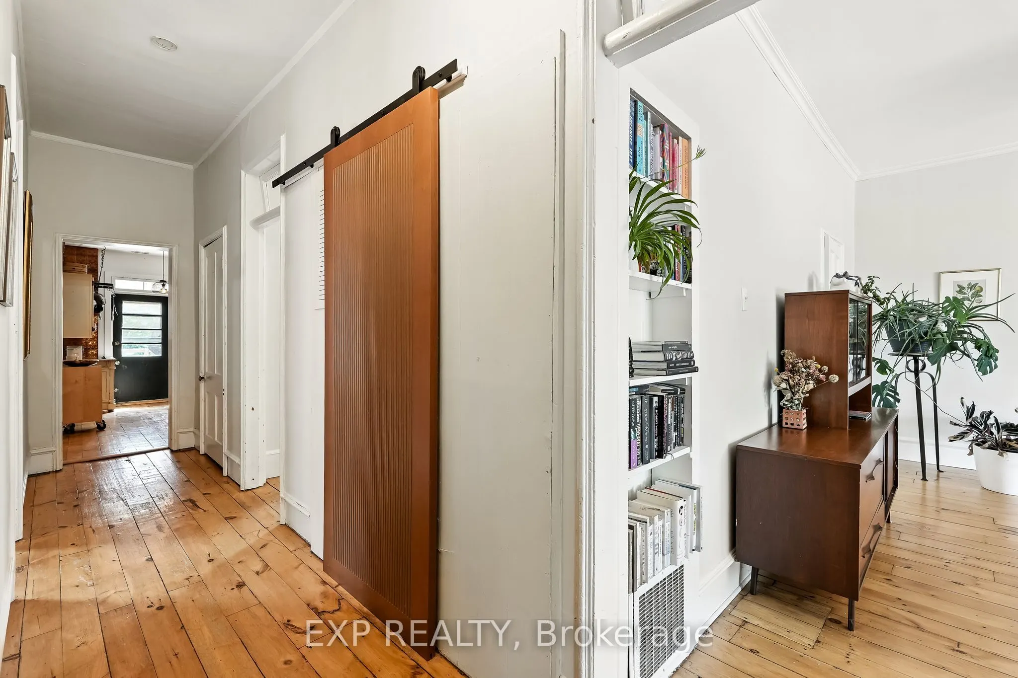 91 Mill Street N, #B