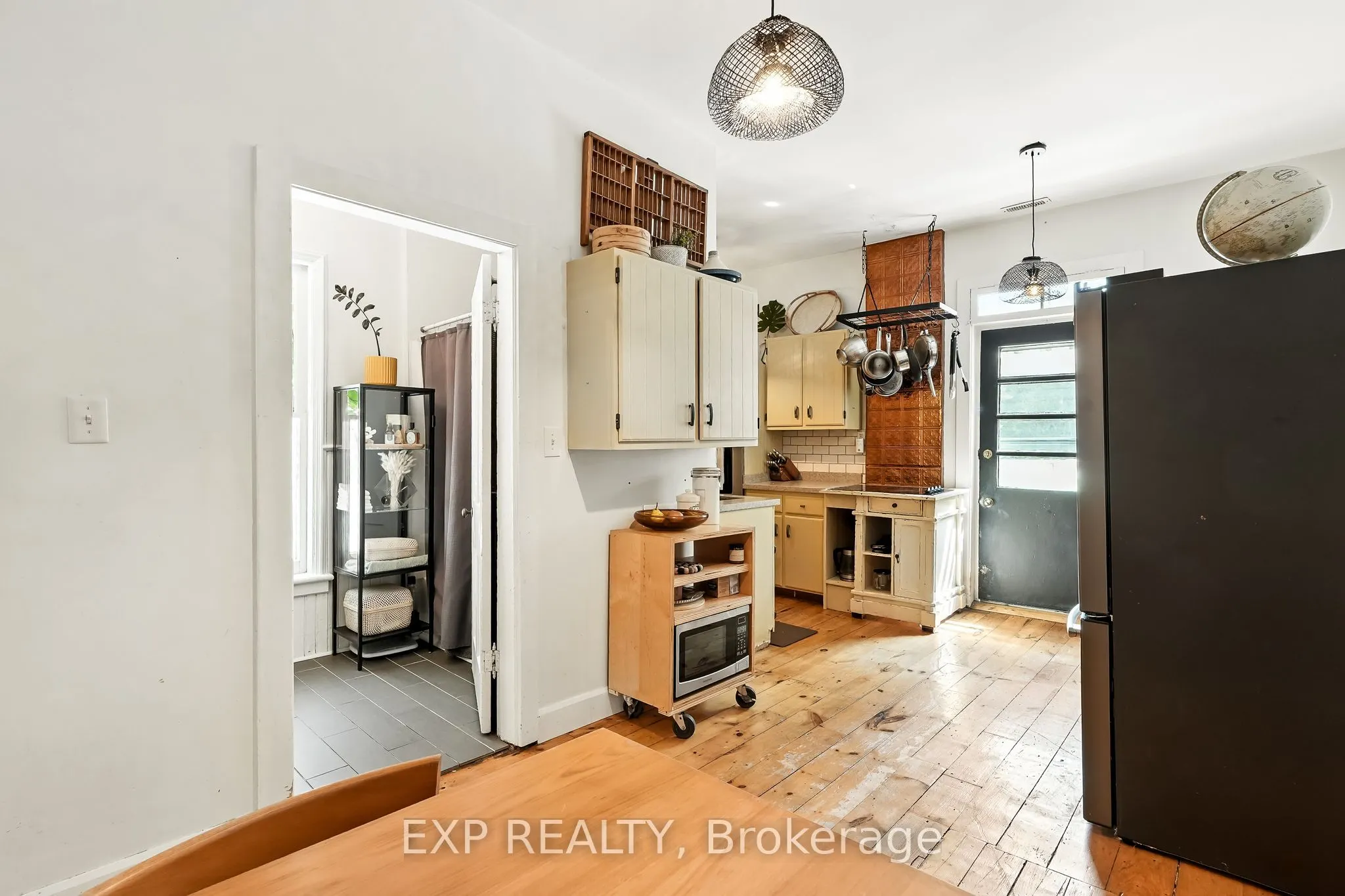 91 Mill Street N, #B