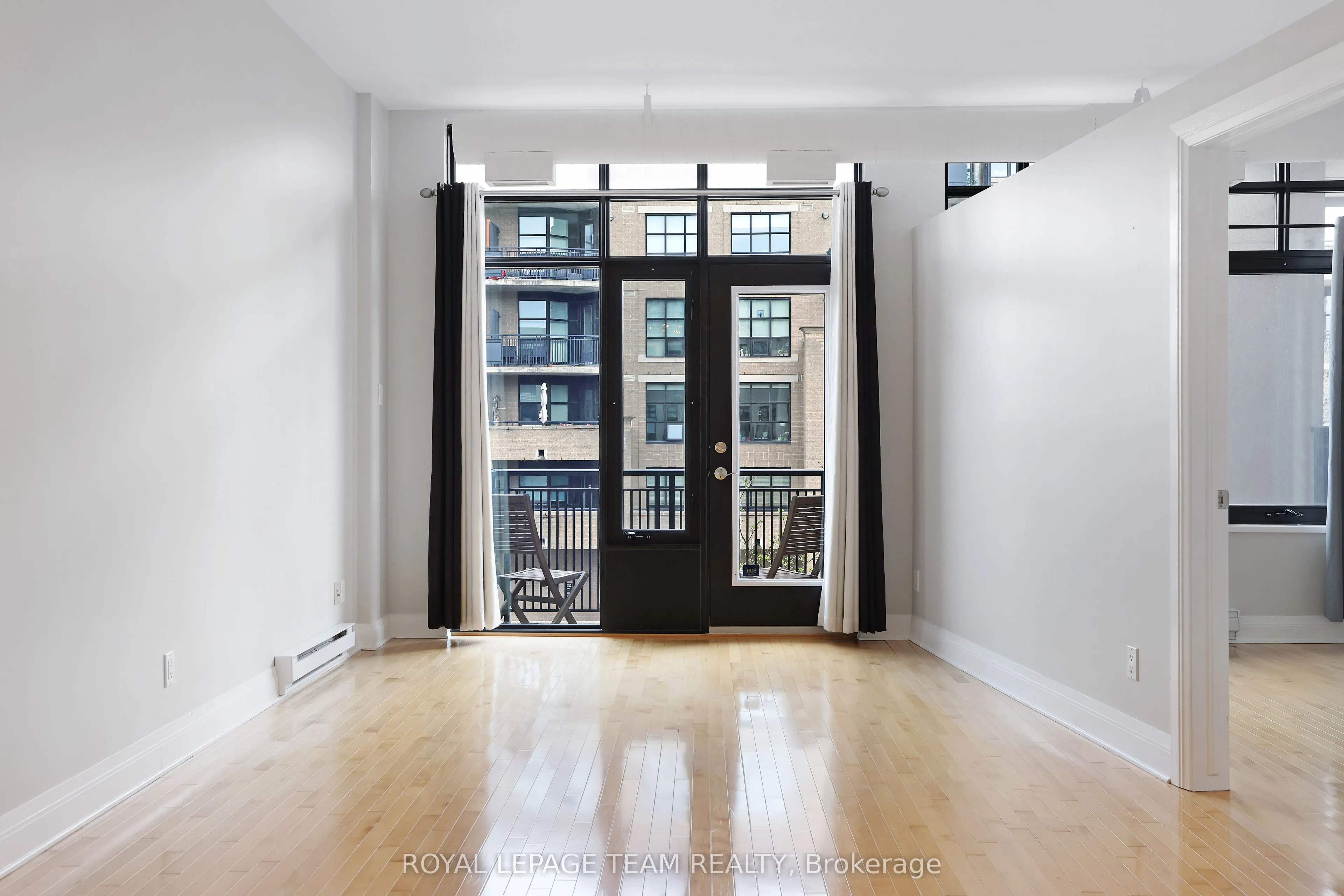 300 Powell Avenue, #203