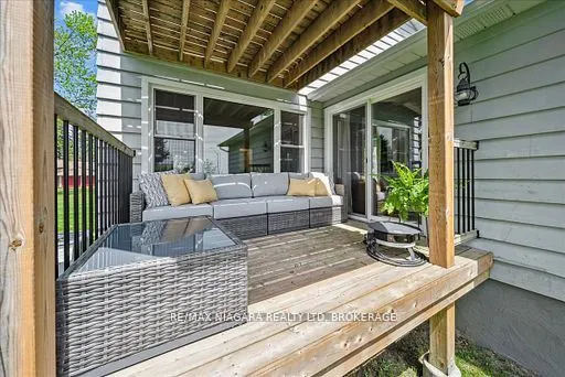 18 Rosemount Avenue