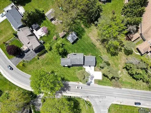 18 Rosemount Avenue