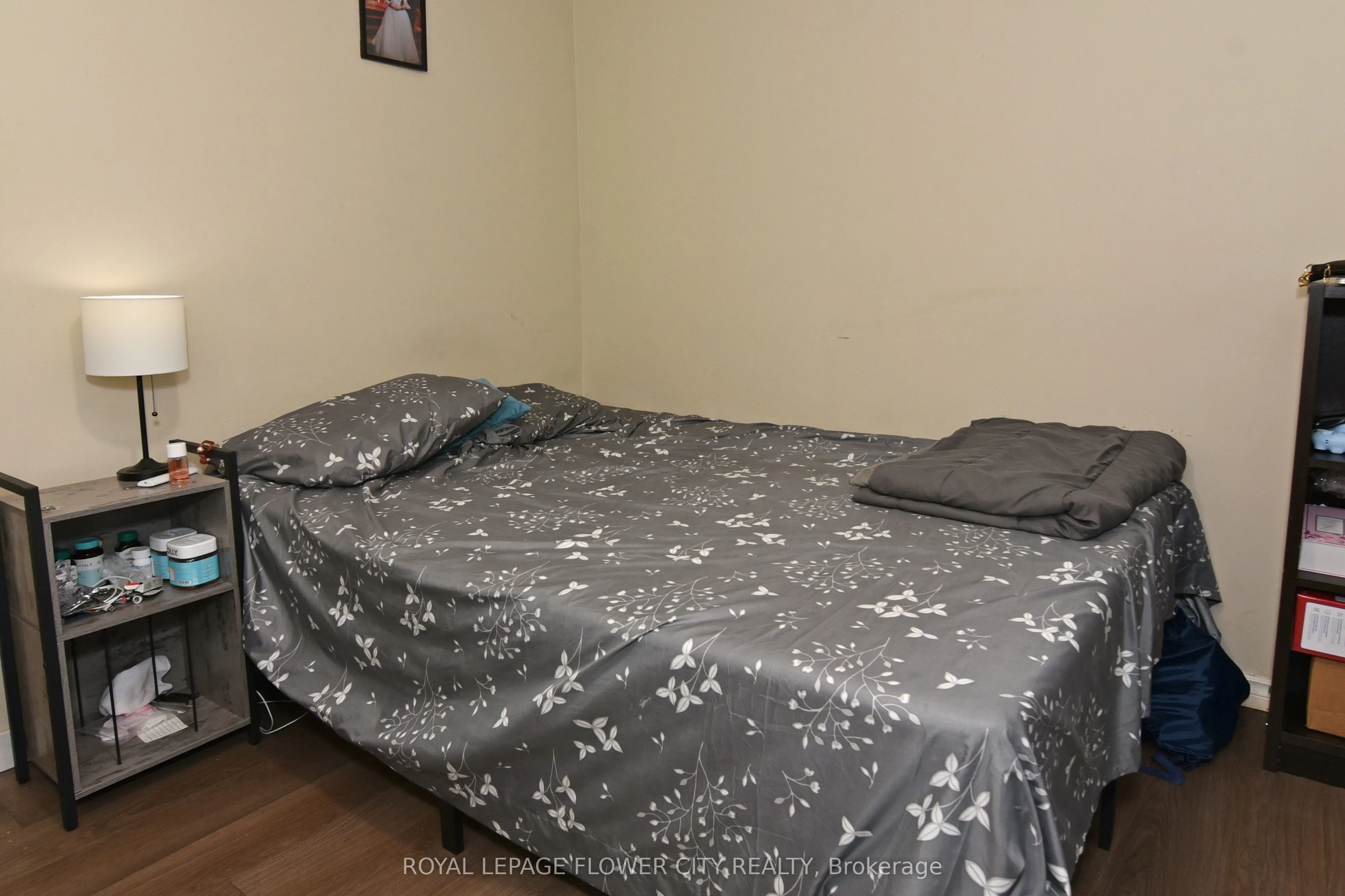 1176 Hamilton Road, #105