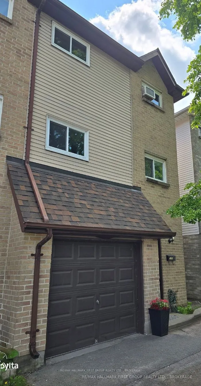 1098 Craig Lane, #152