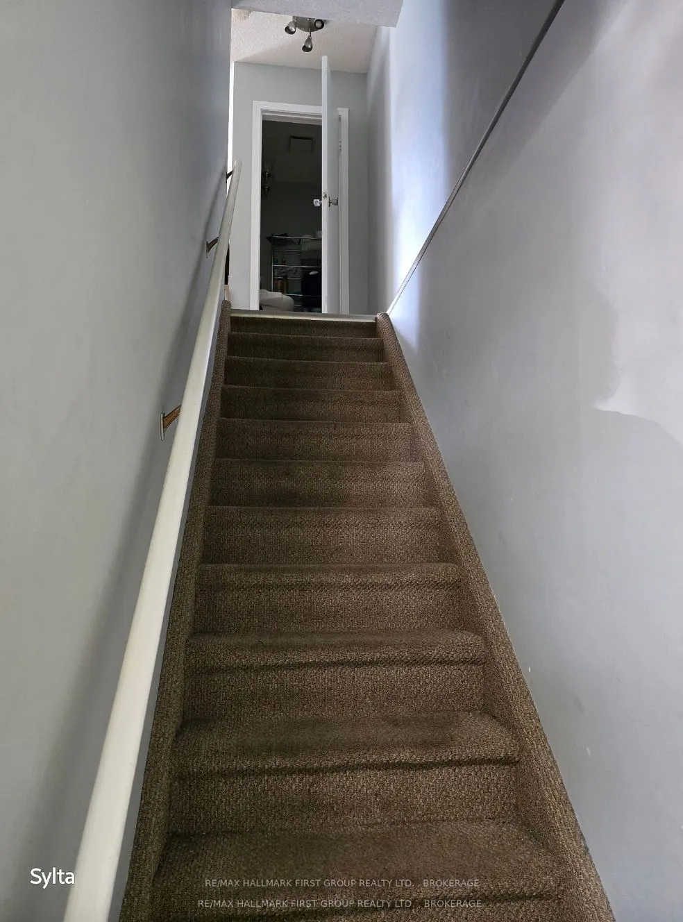 1098 Craig Lane, #152