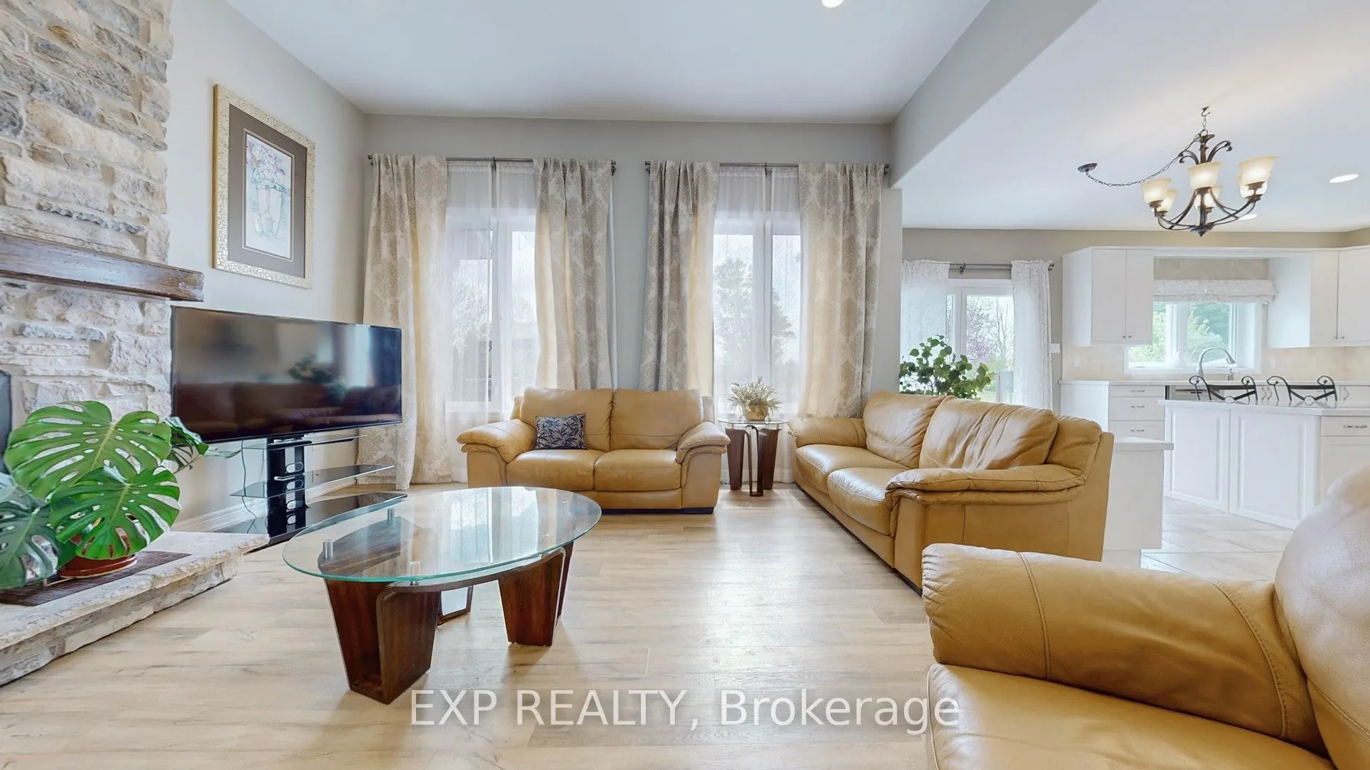 42 Somerville Crescent W
