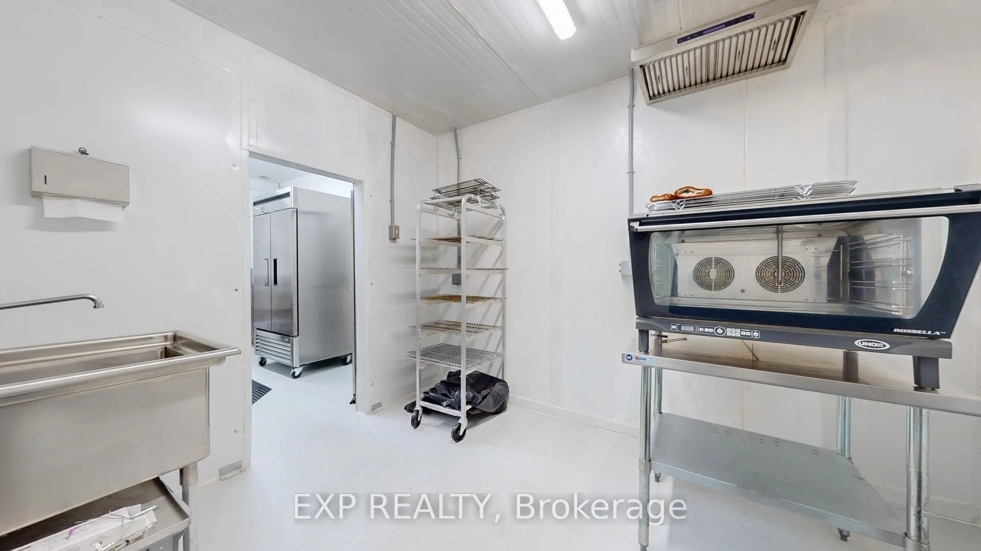 42 Somerville Crescent W