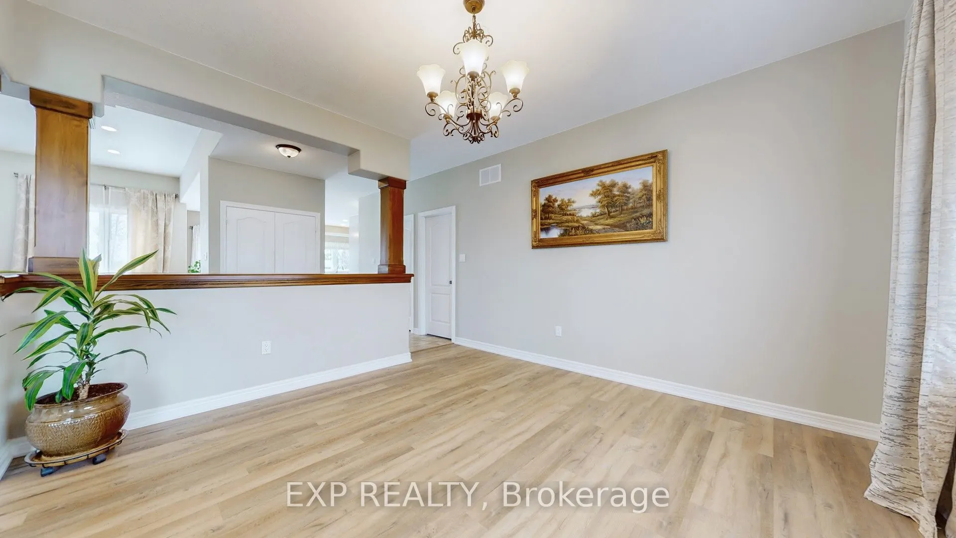 42 Somerville Crescent W