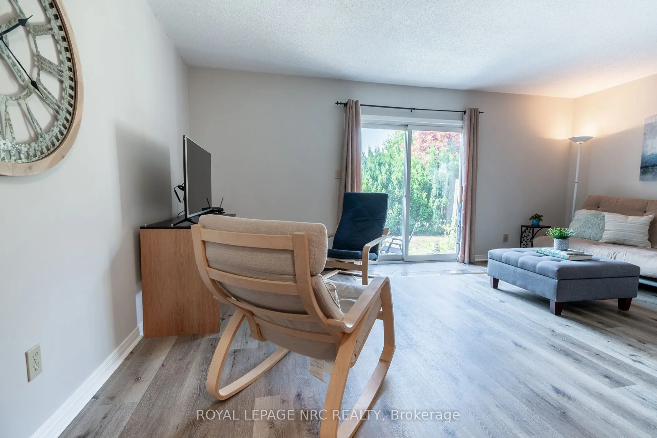 38 Elma Street, #4