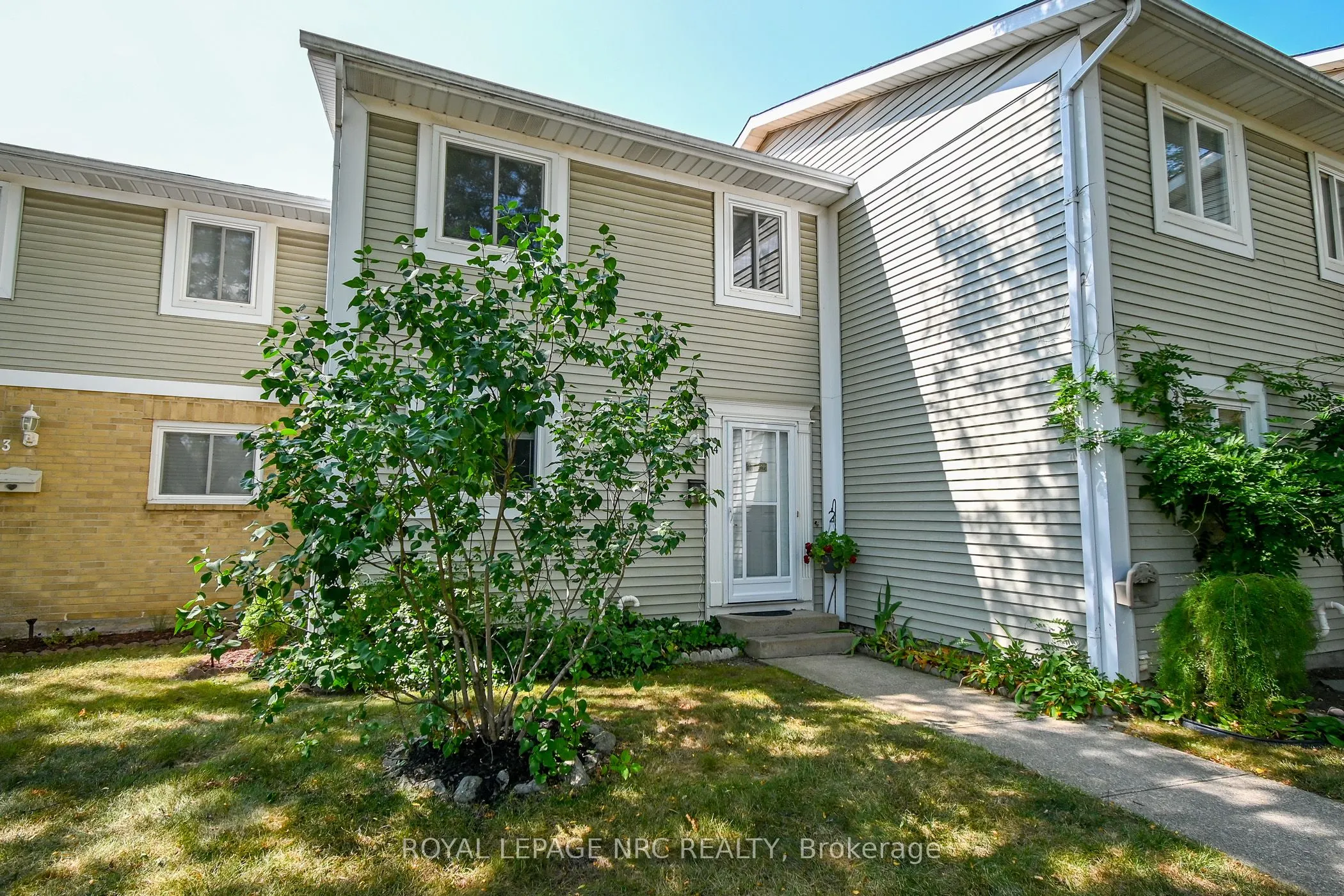 38 Elma Street, #4