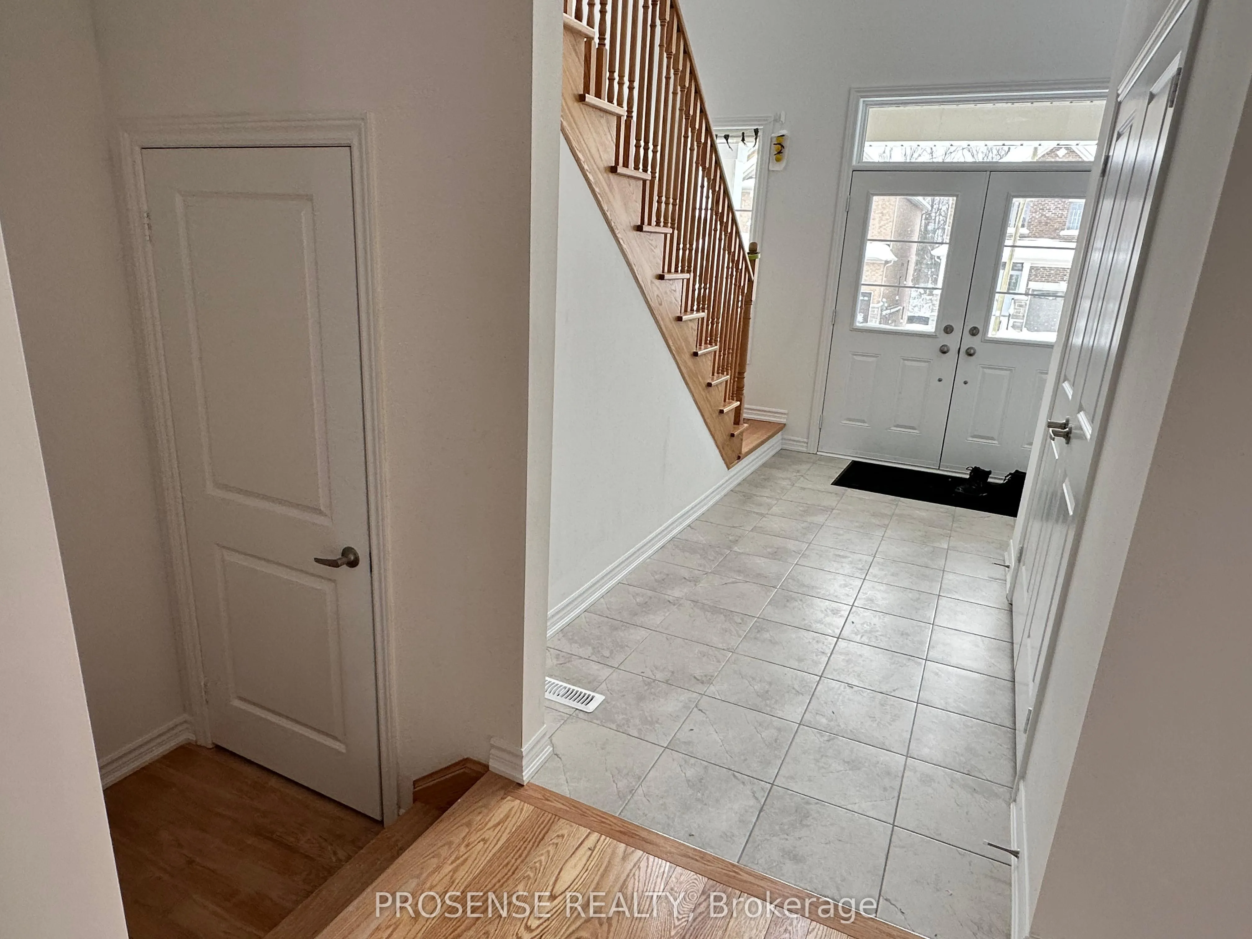 5 Aitchison Avenue