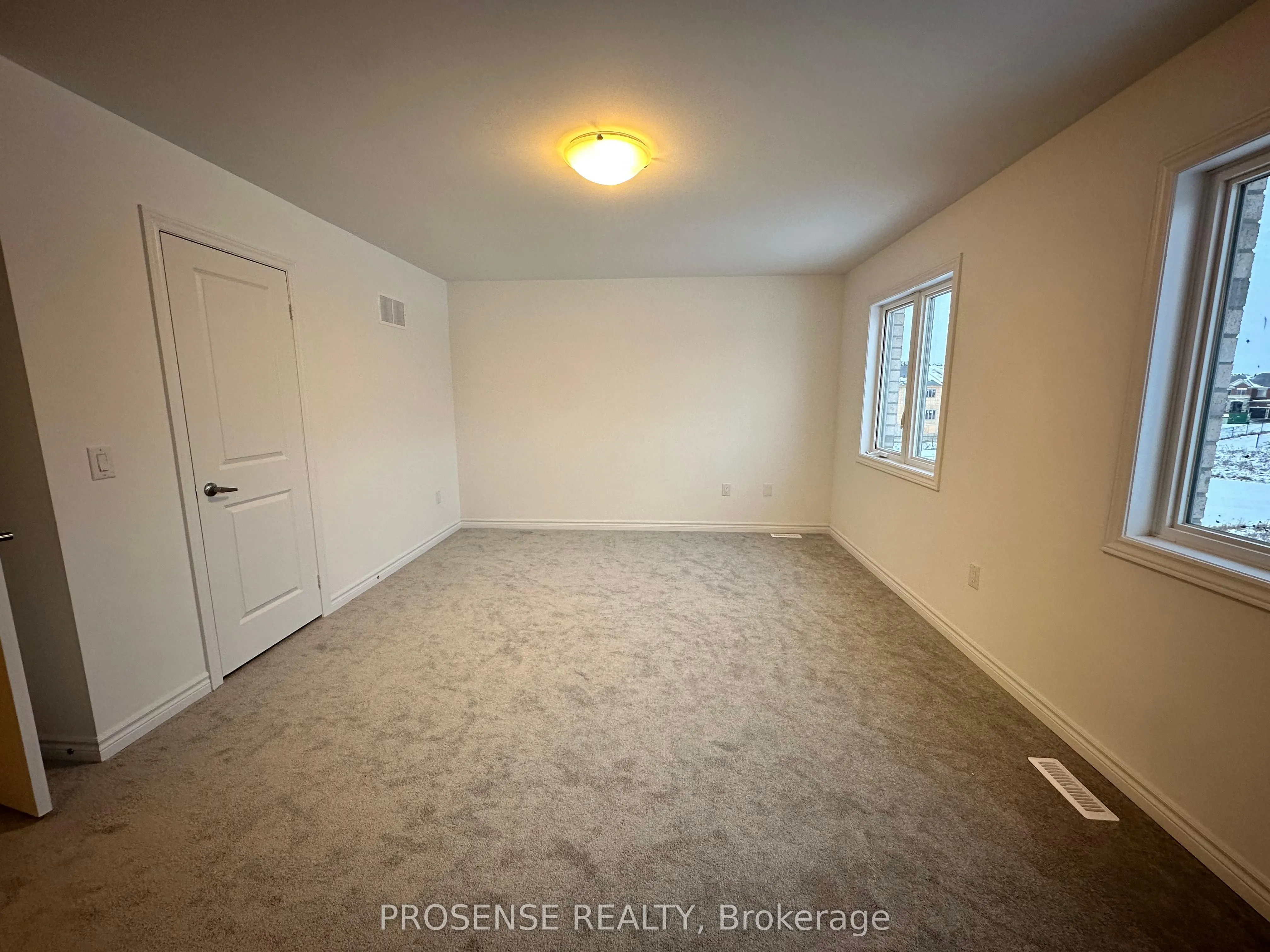 5 Aitchison Avenue