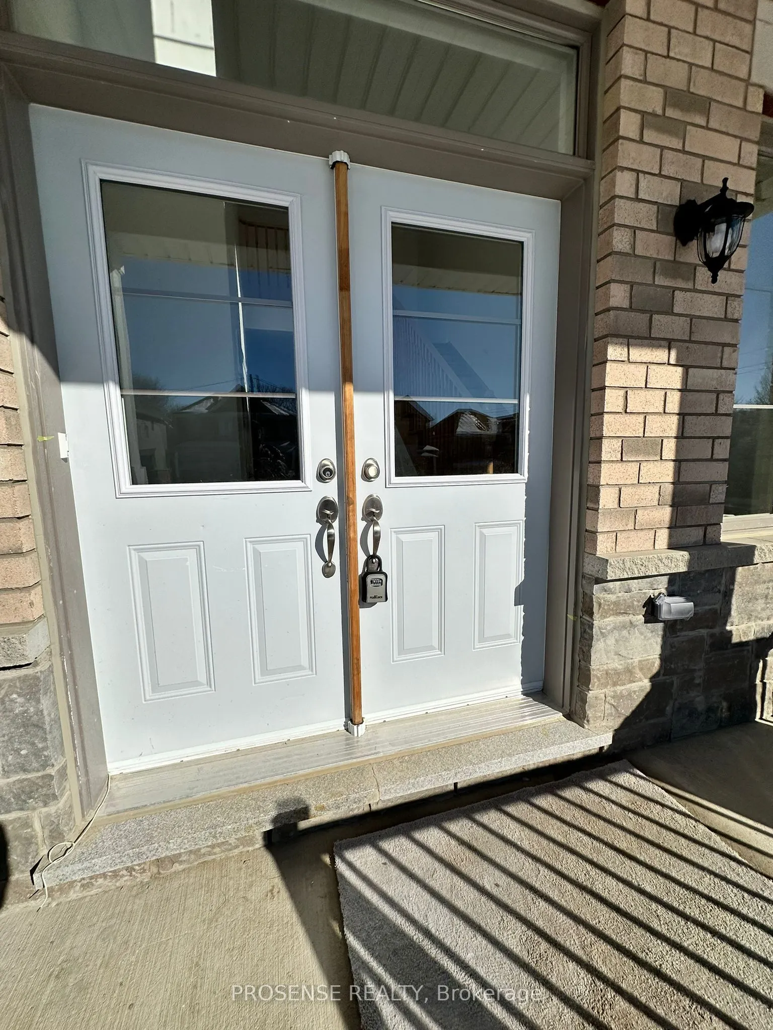 5 Aitchison Avenue