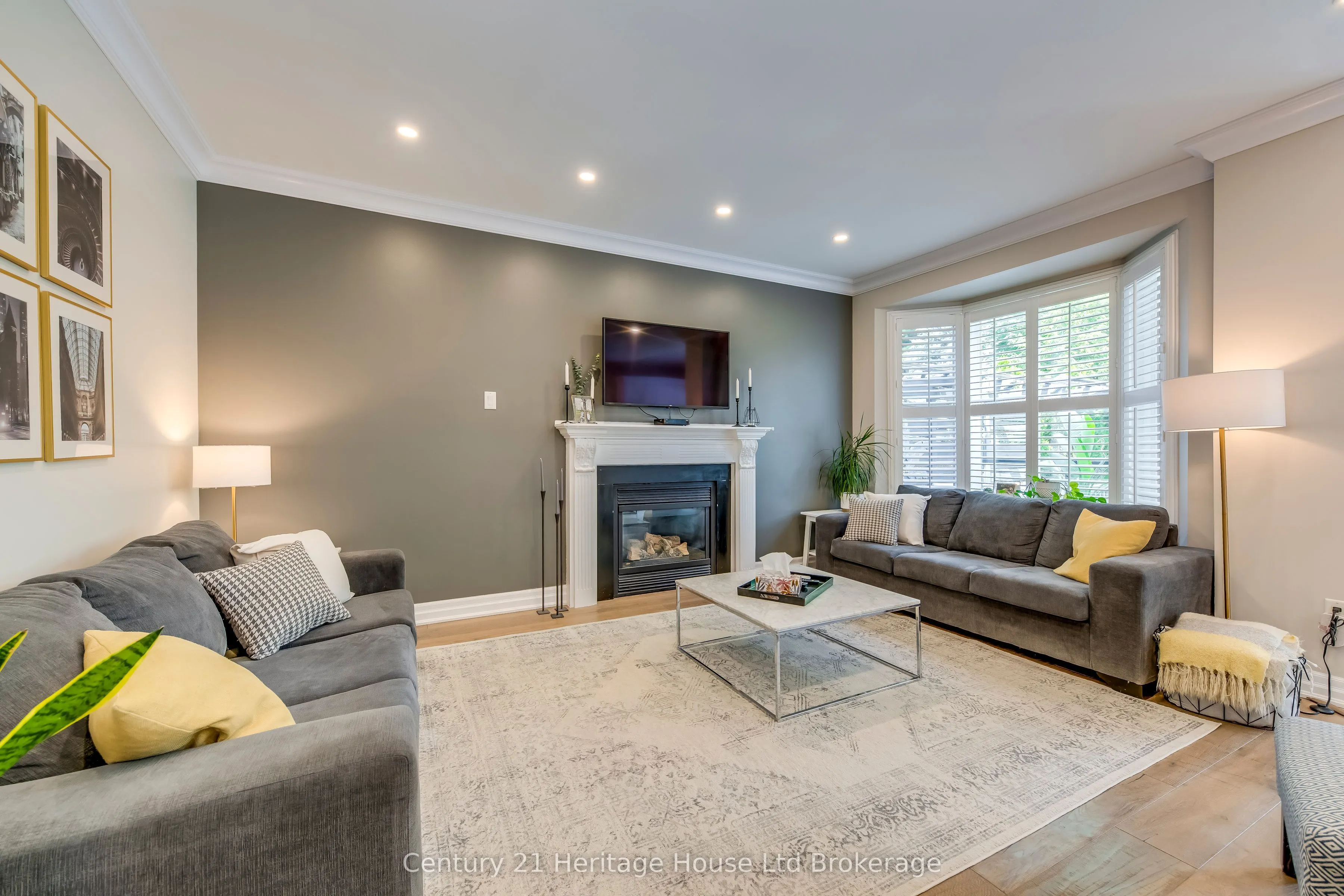 16 Sweetman Drive