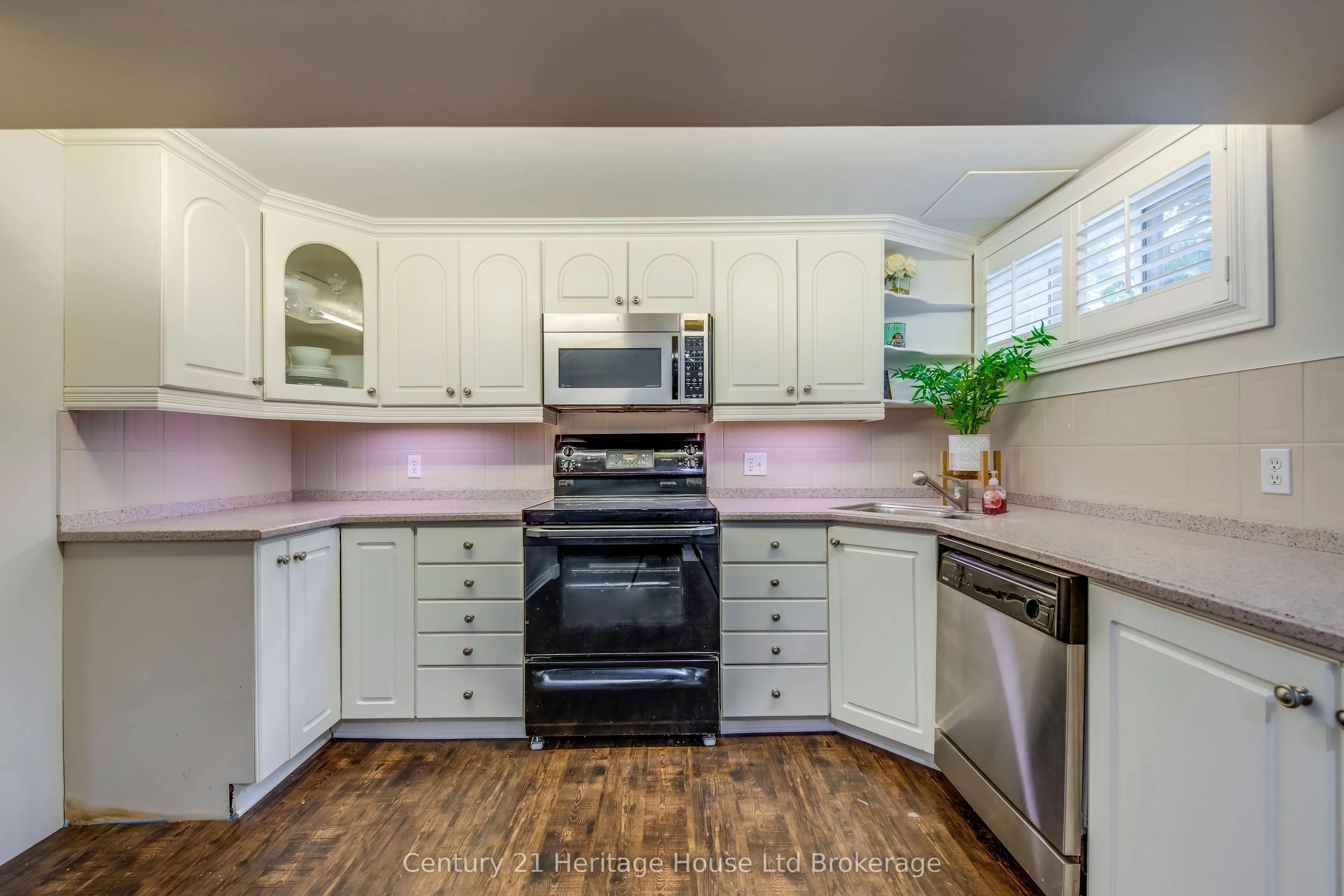 16 Sweetman Drive