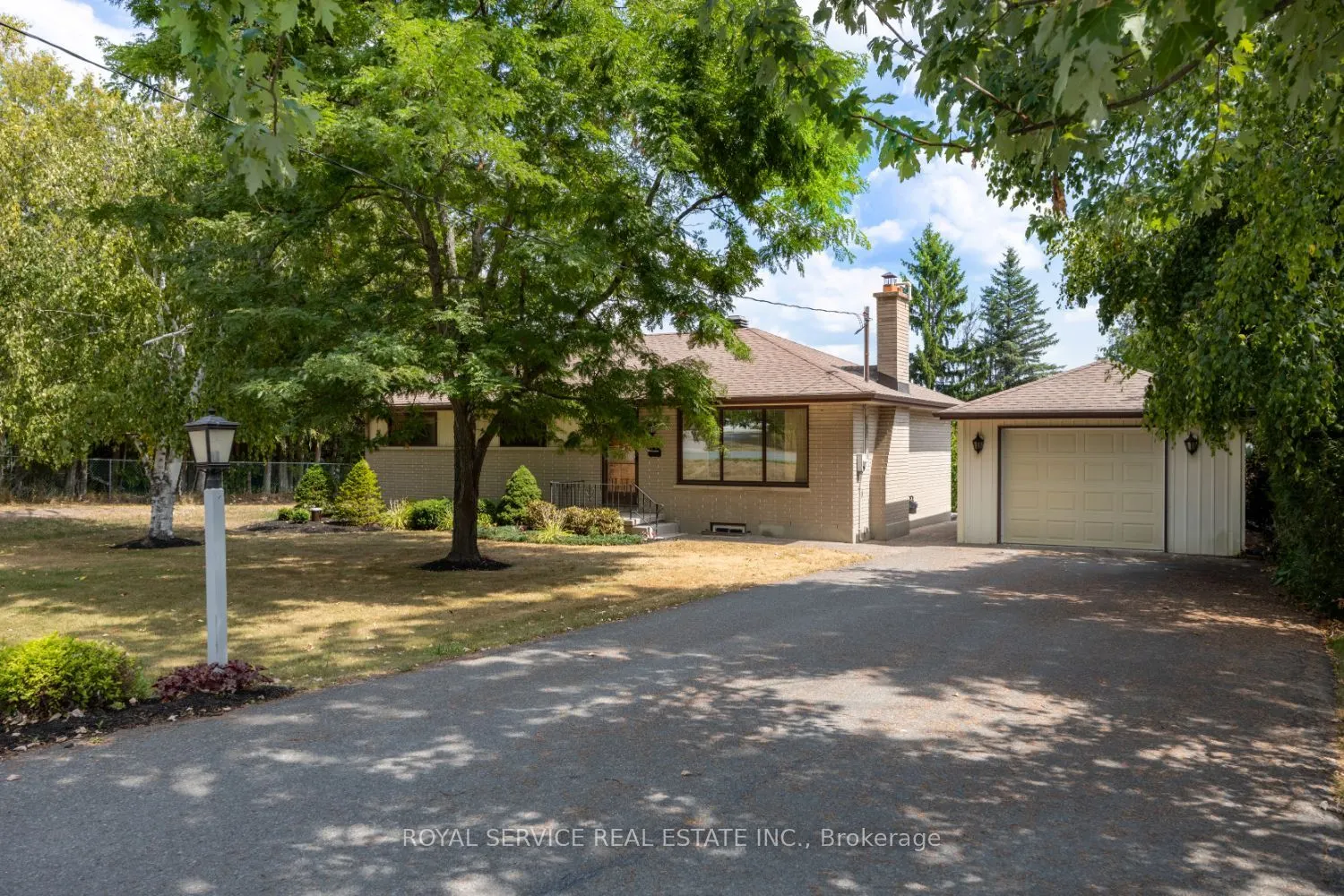 746 Daleview Road