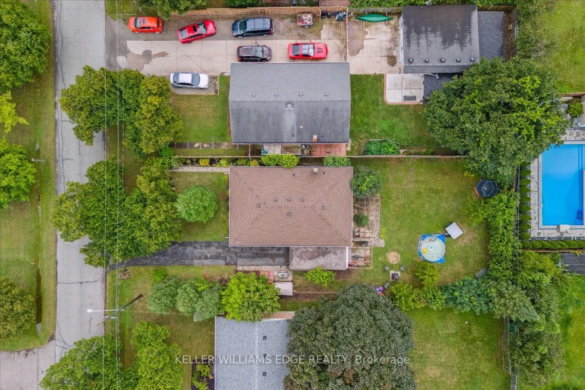 5 Howard Avenue