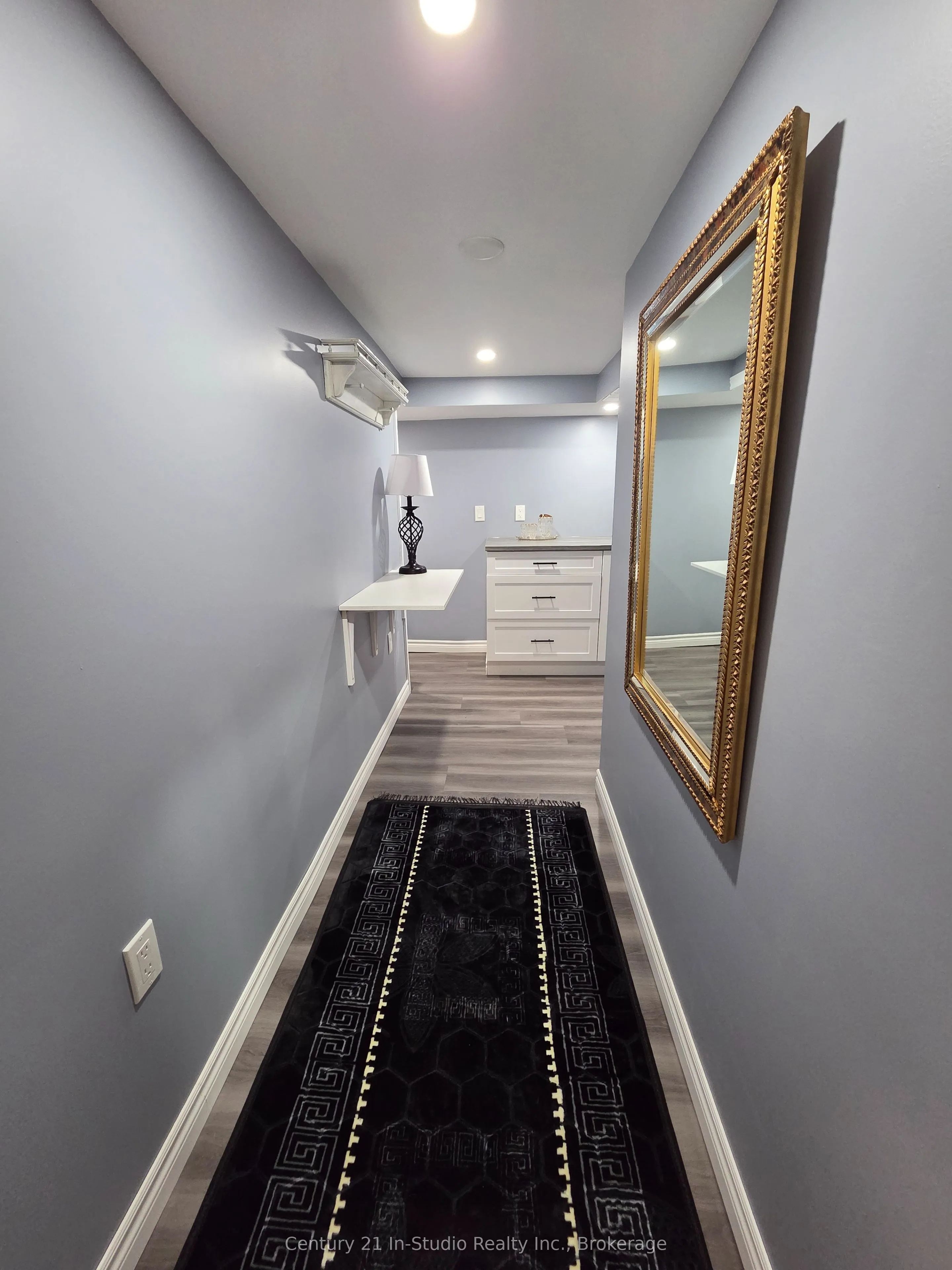 198 Leopold Street S, #2