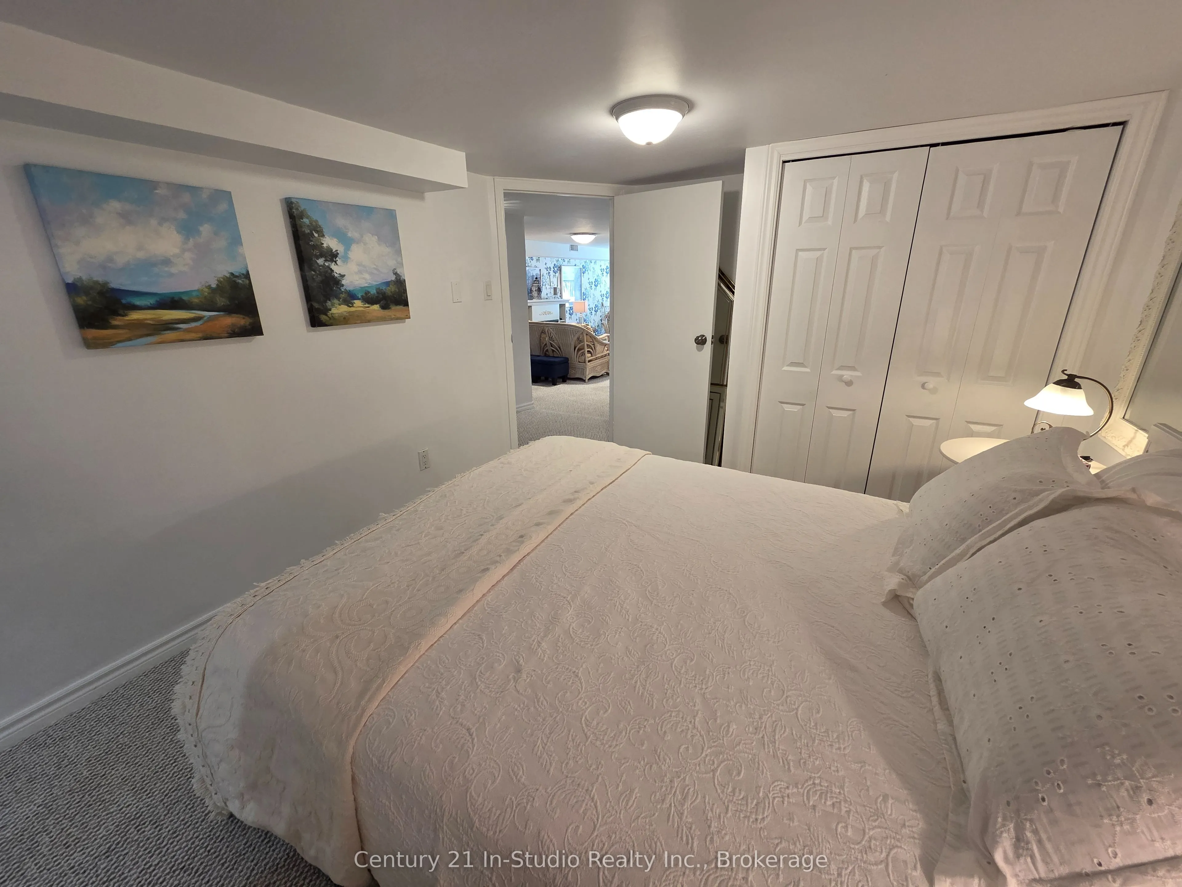198 Leopold Street S, #2