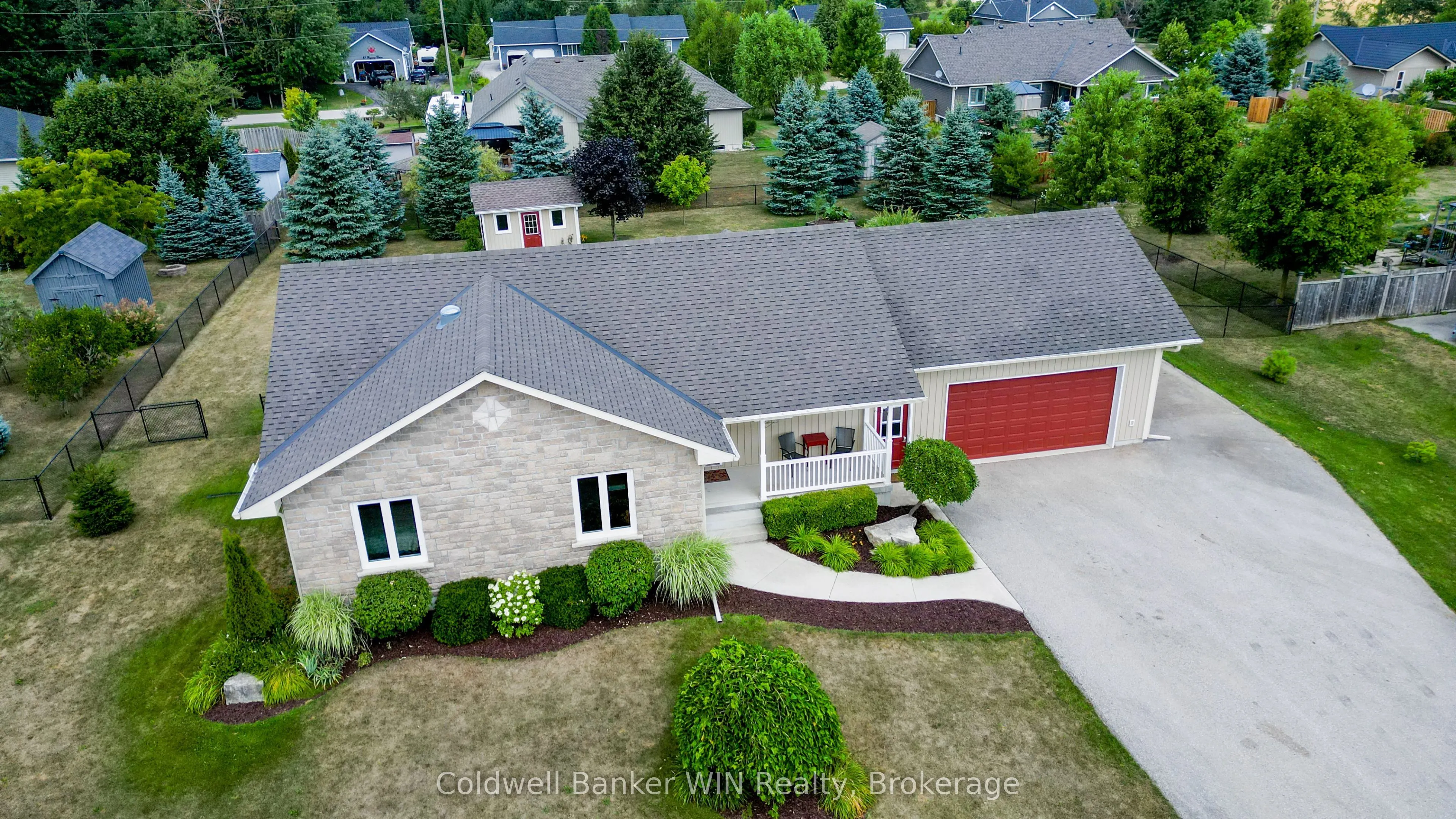 22 REGENCY Drive