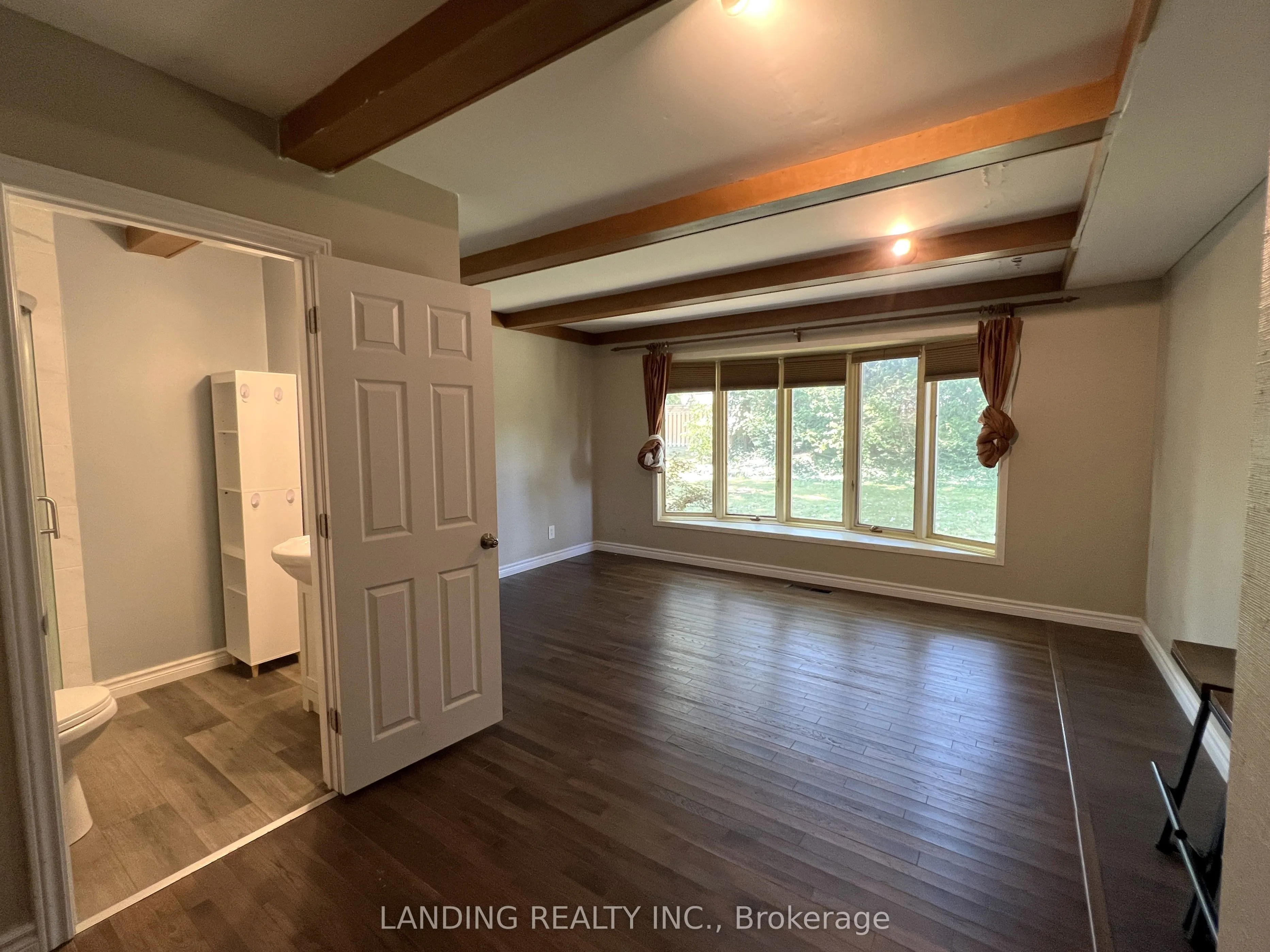 1629 LOUISE Boulevard, #main