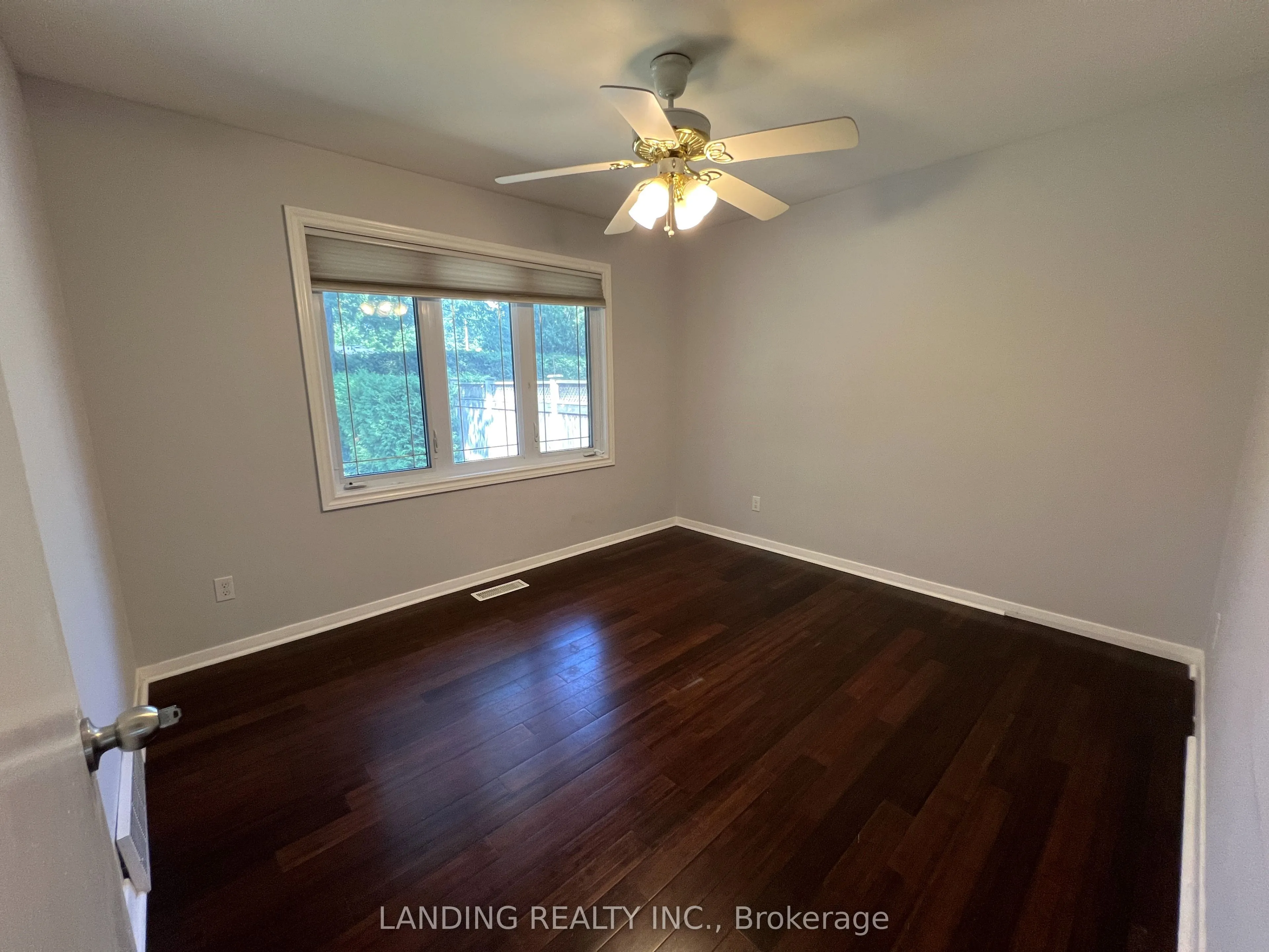 1629 LOUISE Boulevard, #main