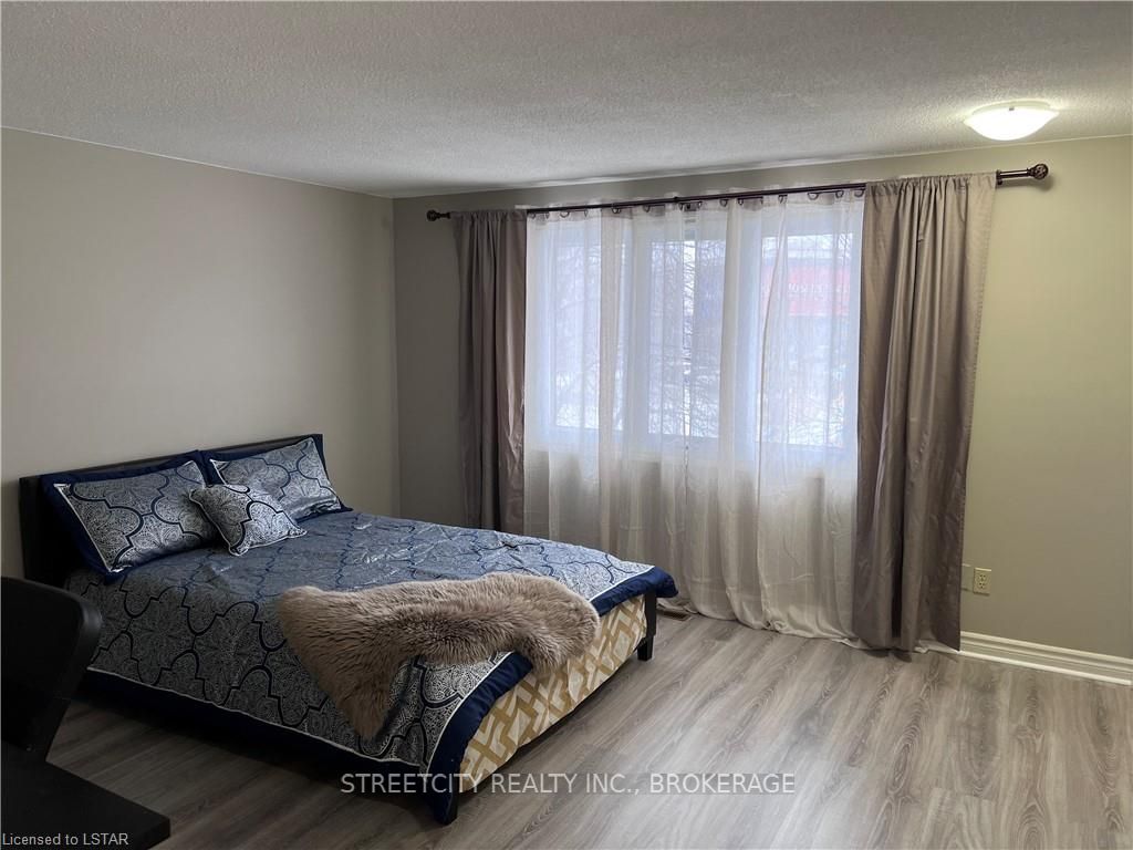 70 SUNNYSIDE Drive, #51