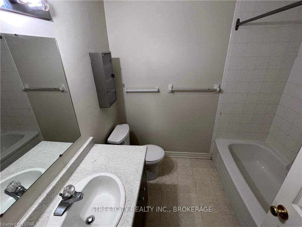 70 SUNNYSIDE Drive, #51