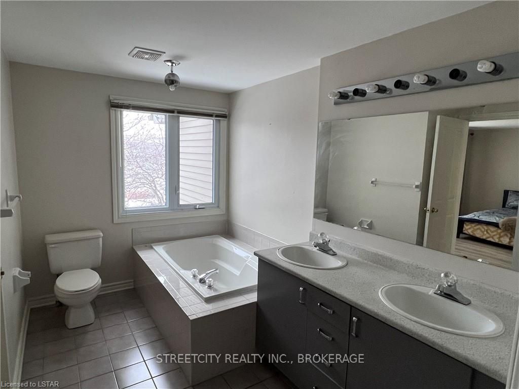 70 SUNNYSIDE Drive, #51