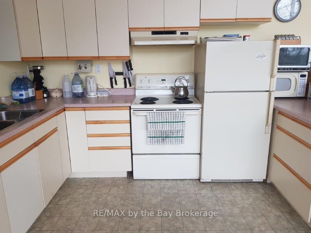 3140 Island 1810