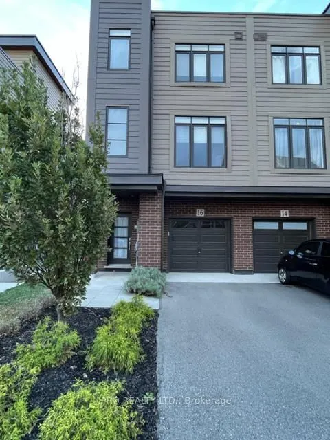 16 Waterview Lane