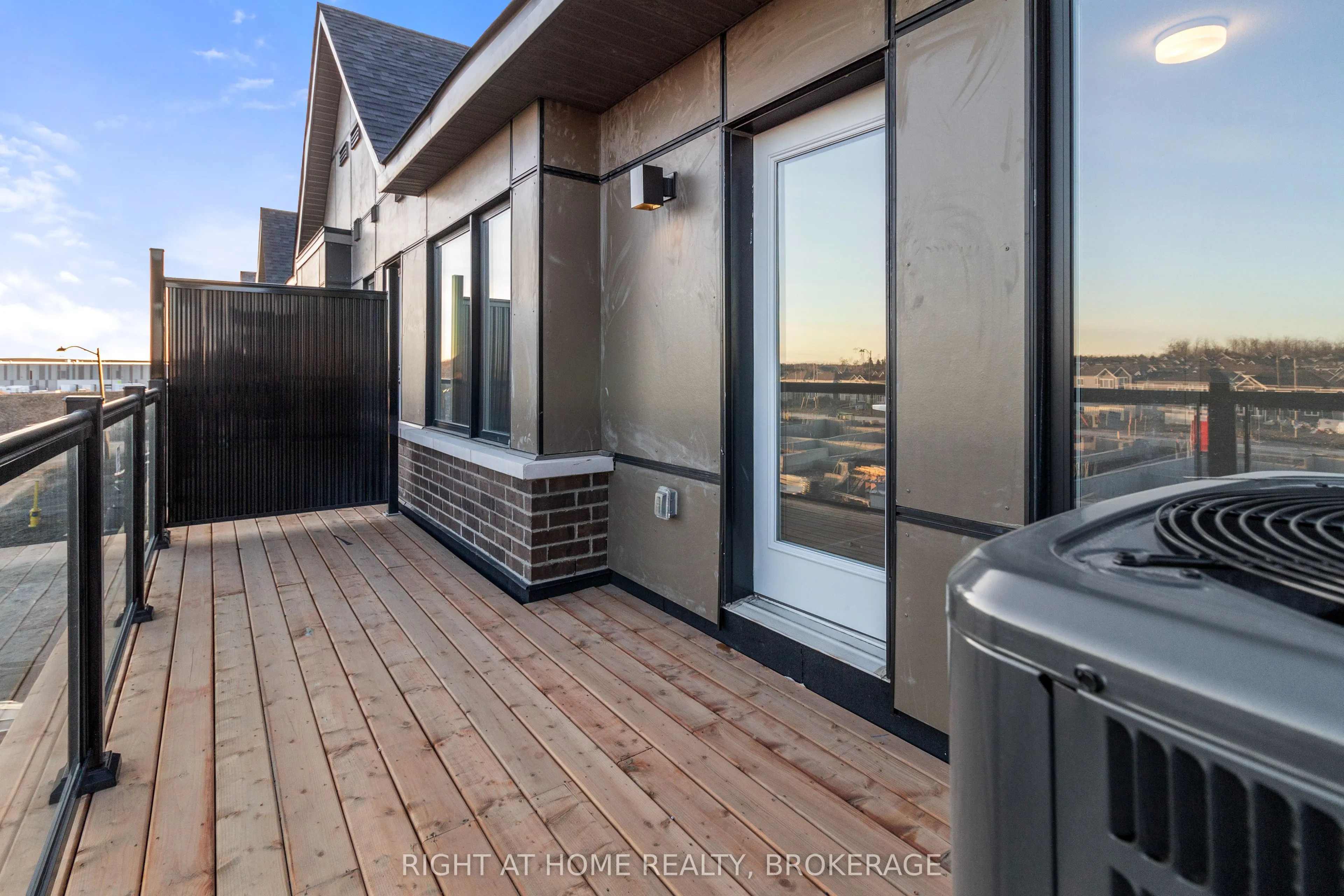 324 Catsfoot Walk