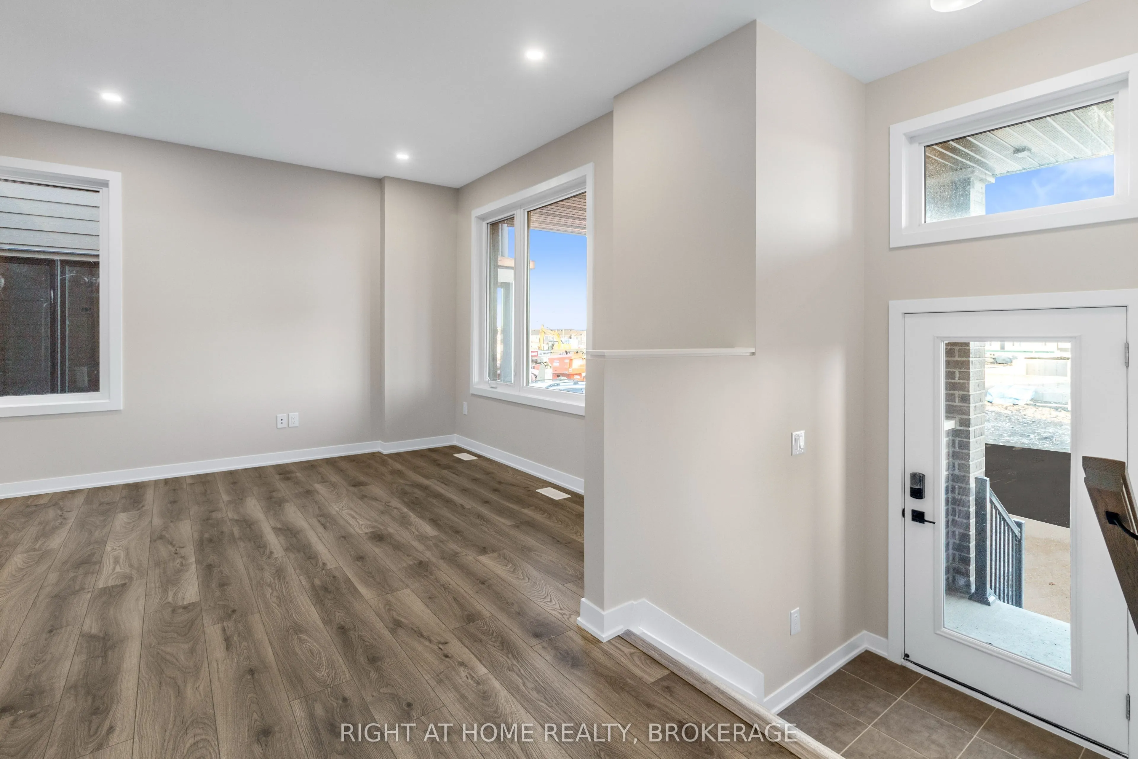 324 Catsfoot Walk