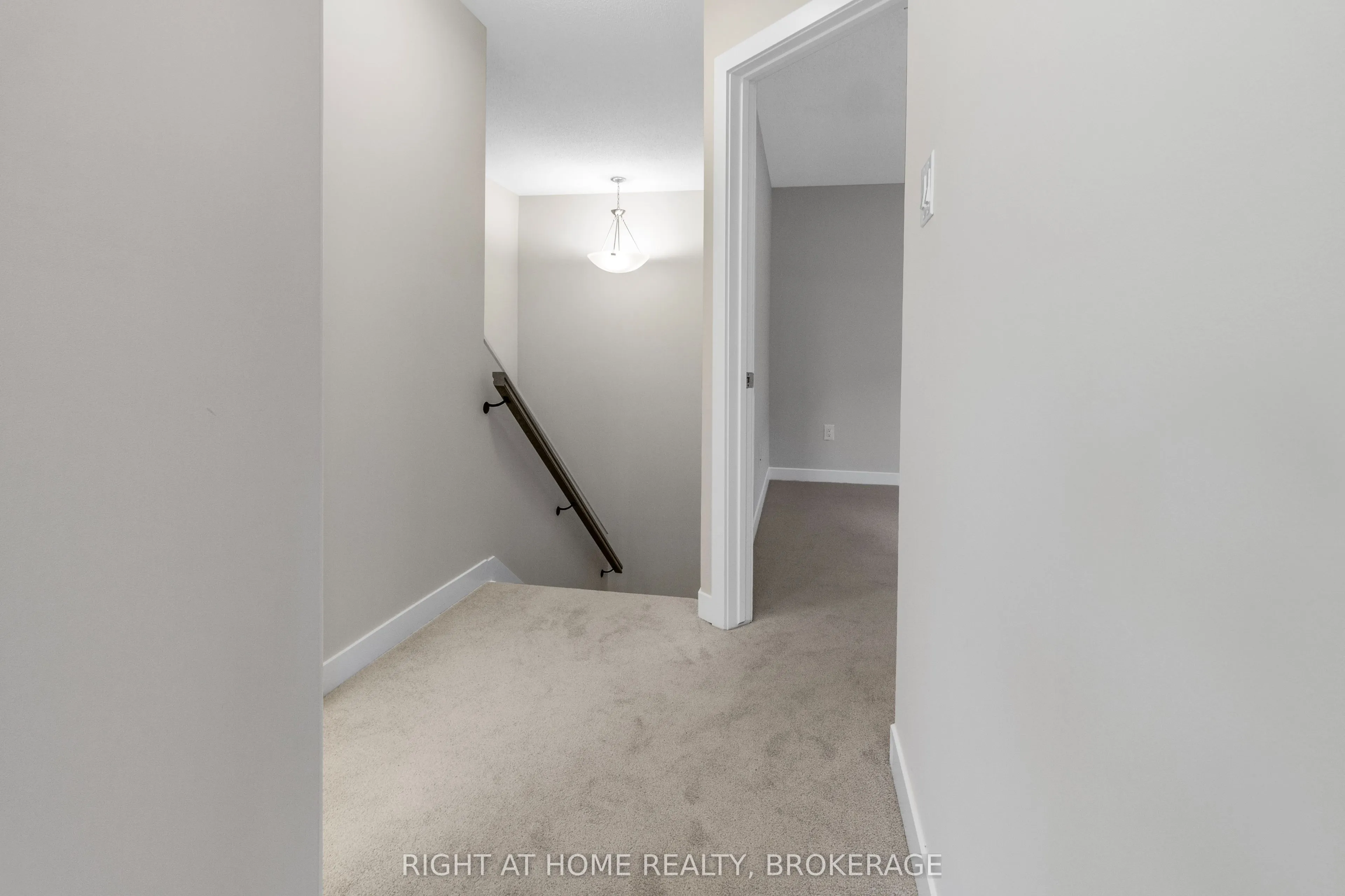 324 Catsfoot Walk