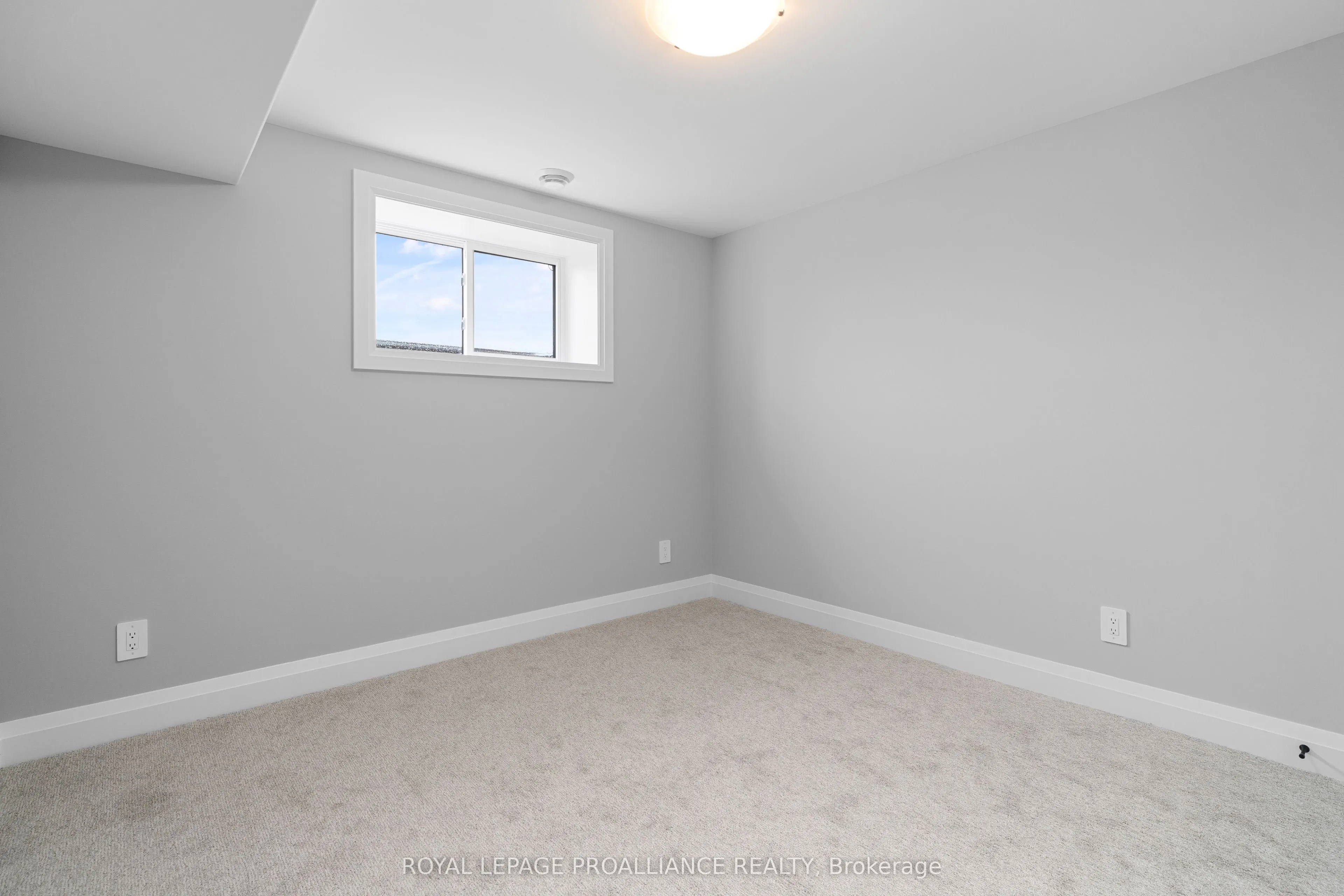 5 Mackenzie John Crescent
