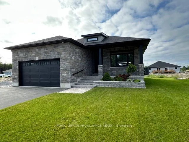 5 Mackenzie John Crescent