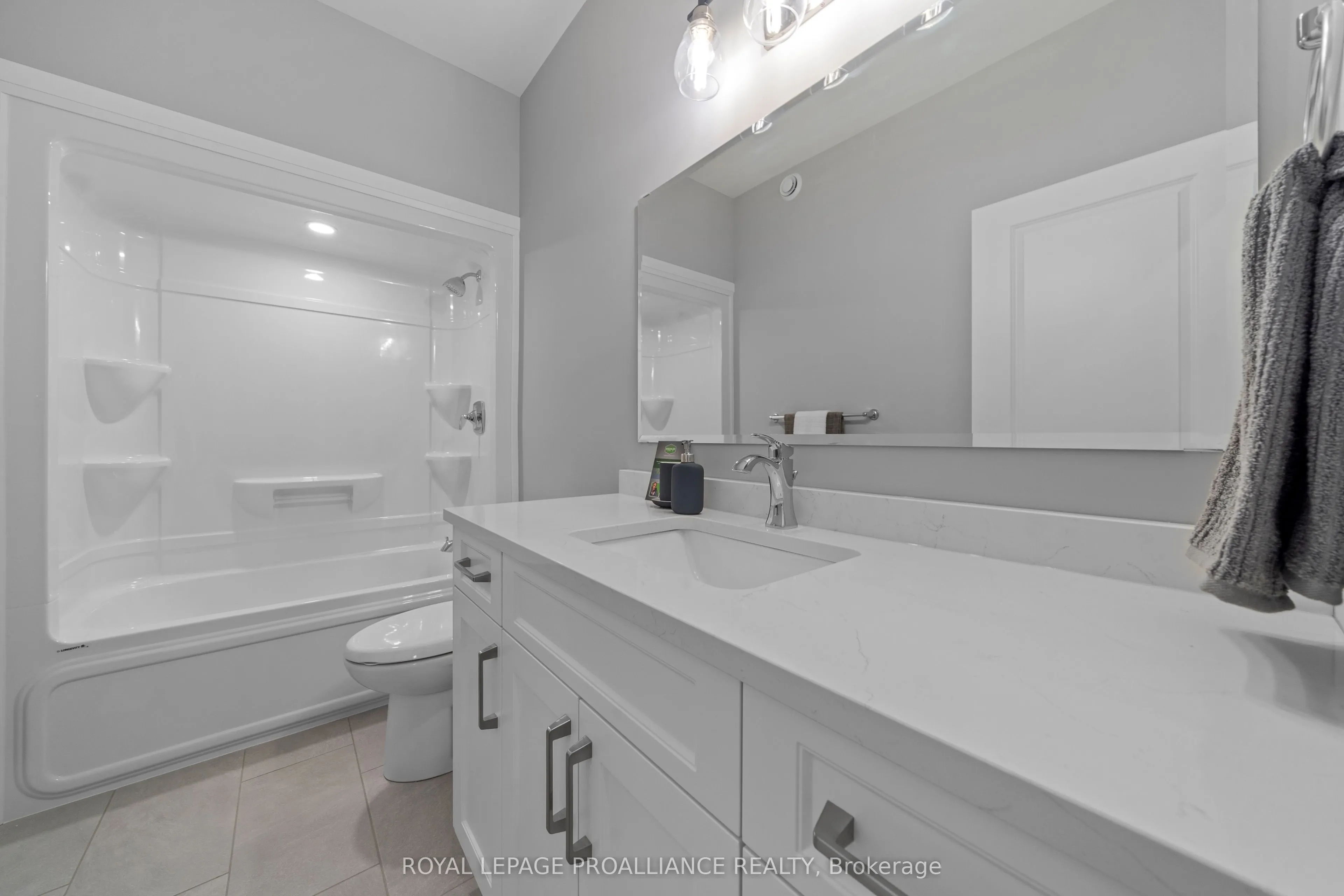 5 Mackenzie John Crescent