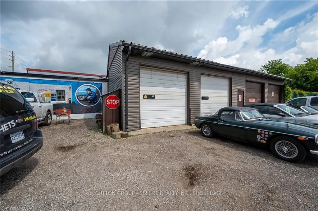 140 CLARKE Road