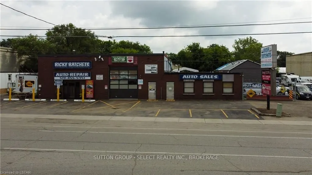 140 CLARKE Road