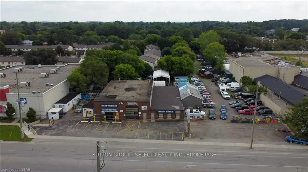 140 CLARKE Road