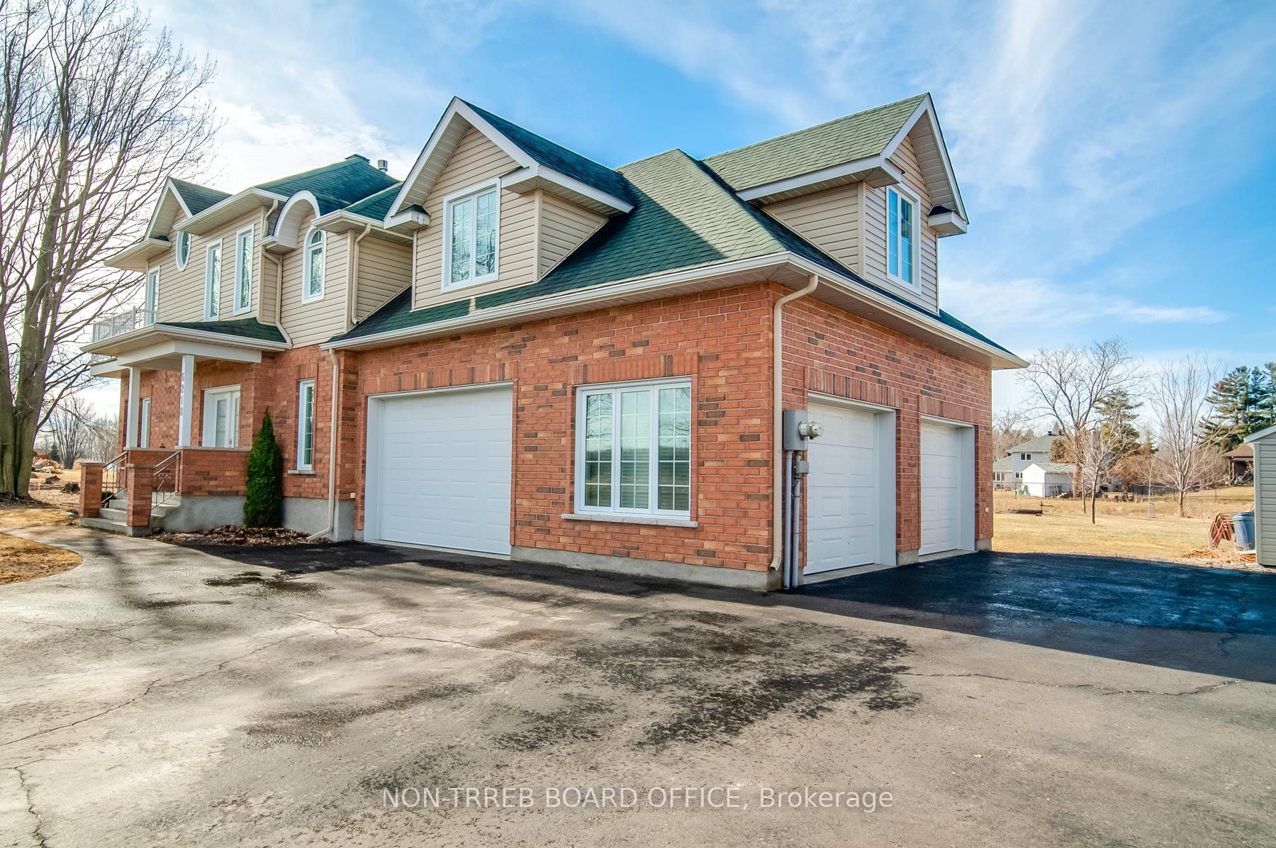 6218 Shannon Lane