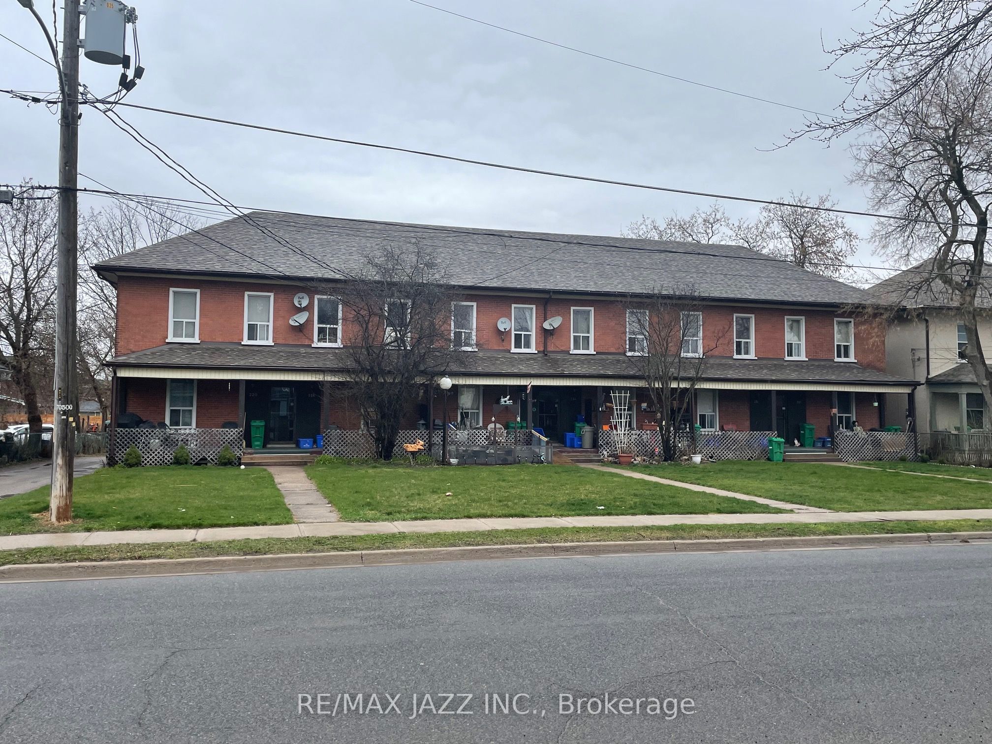 210-220 Perry Street