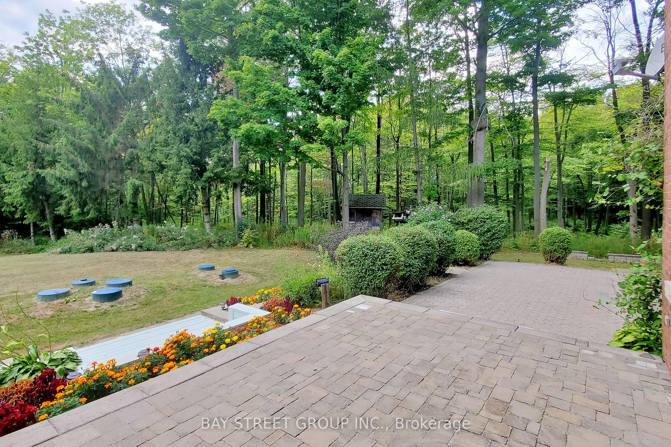 902 Shaver Road