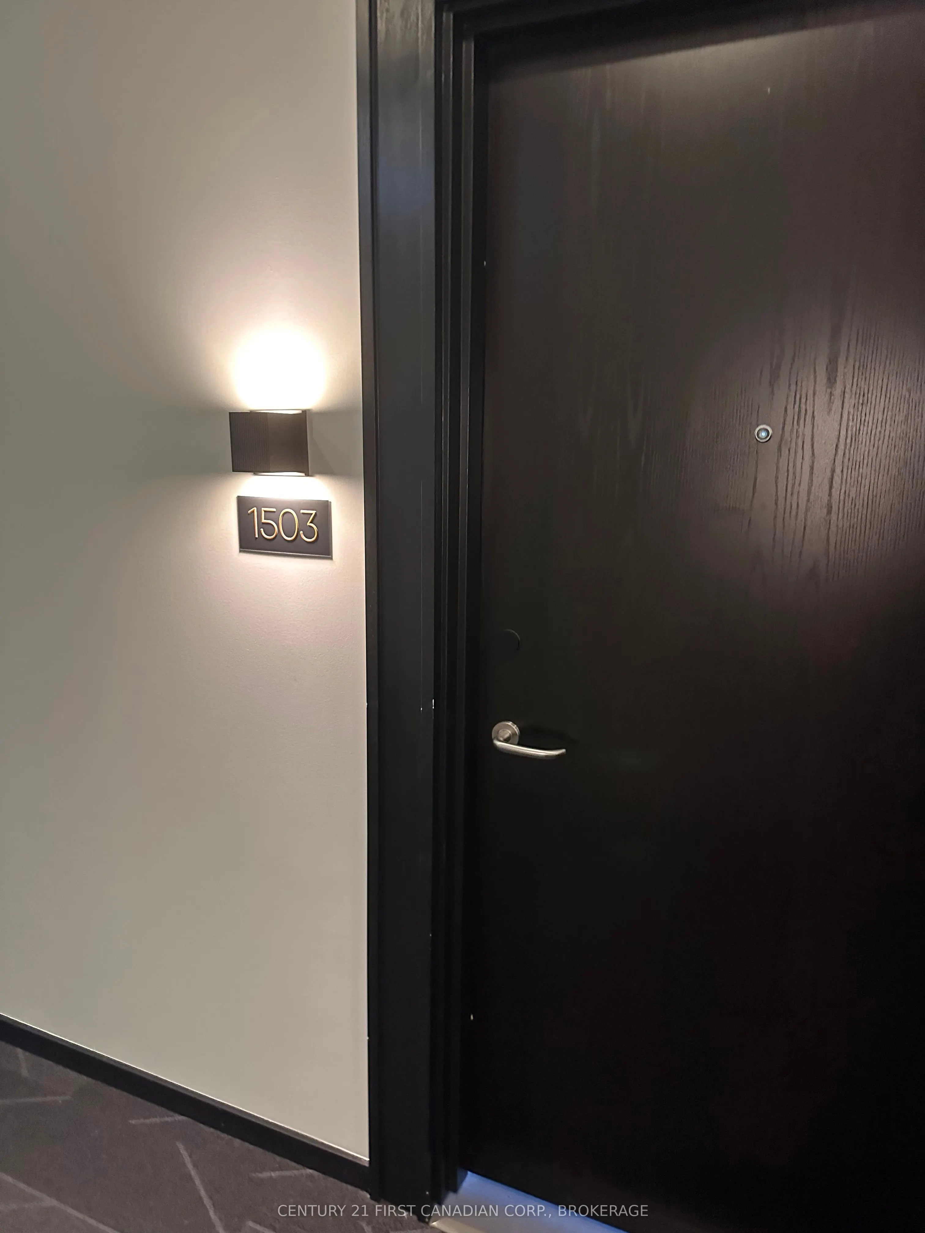 181 KING St S #1503