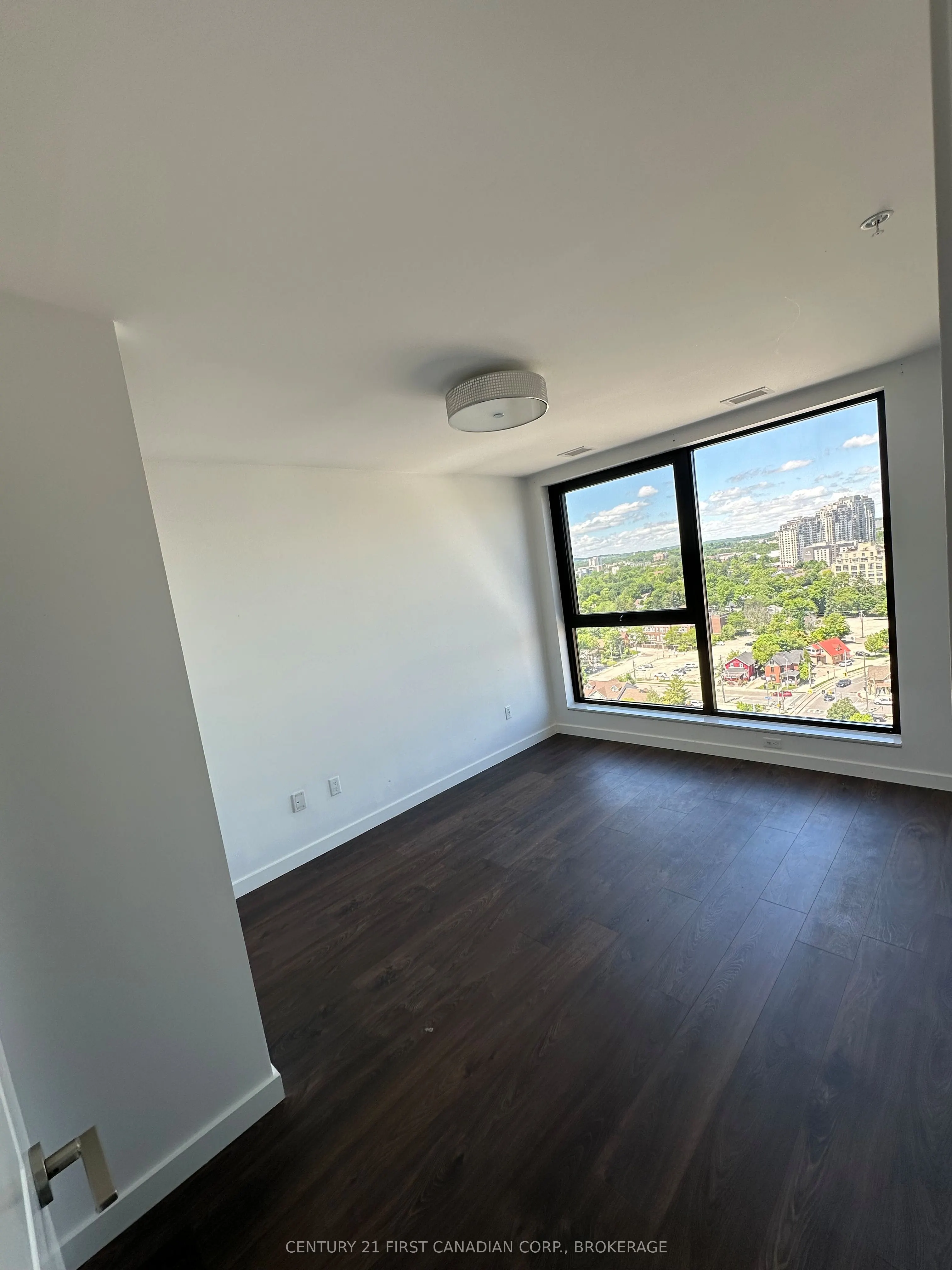 181 KING St S #1503